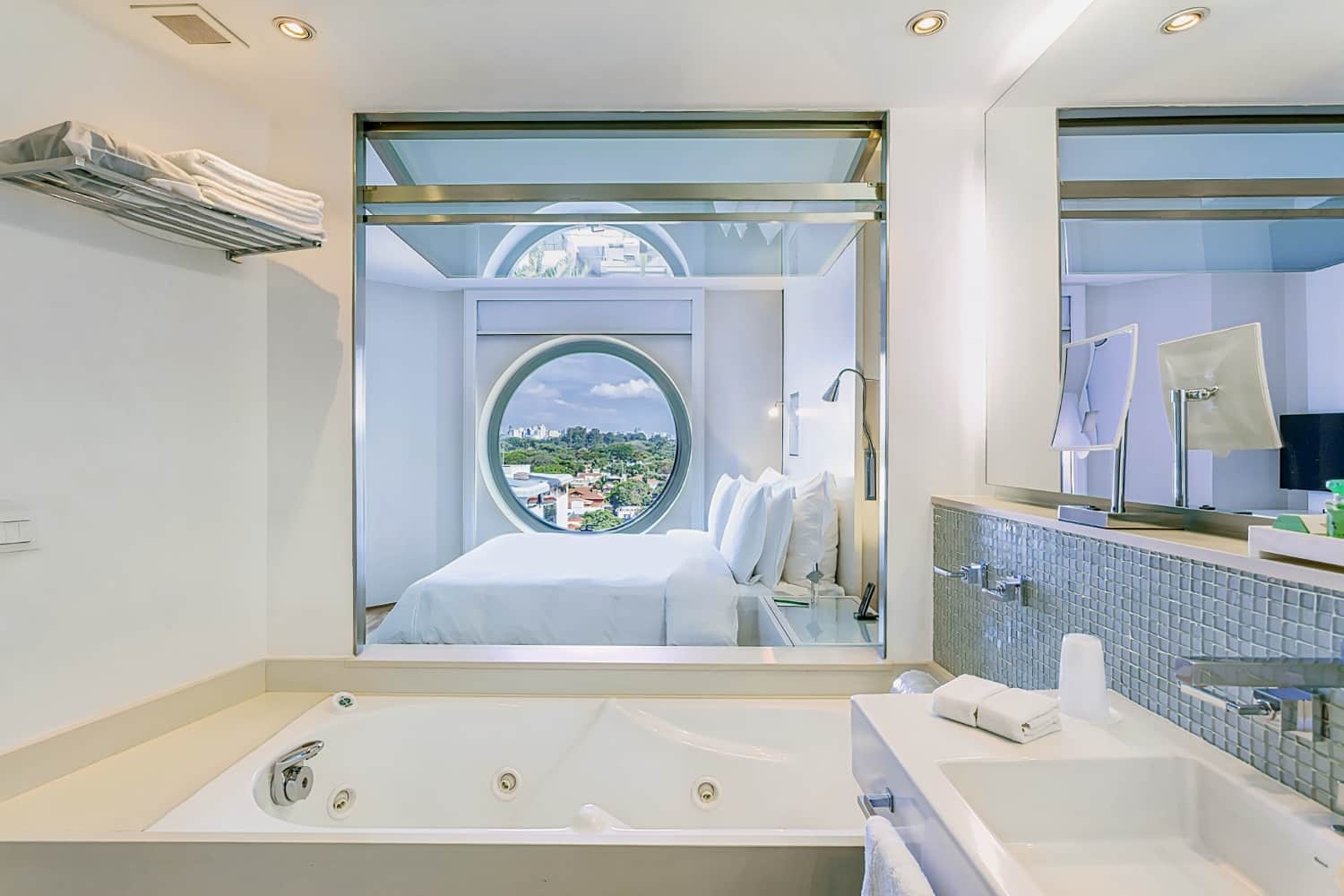 Hotel Unique