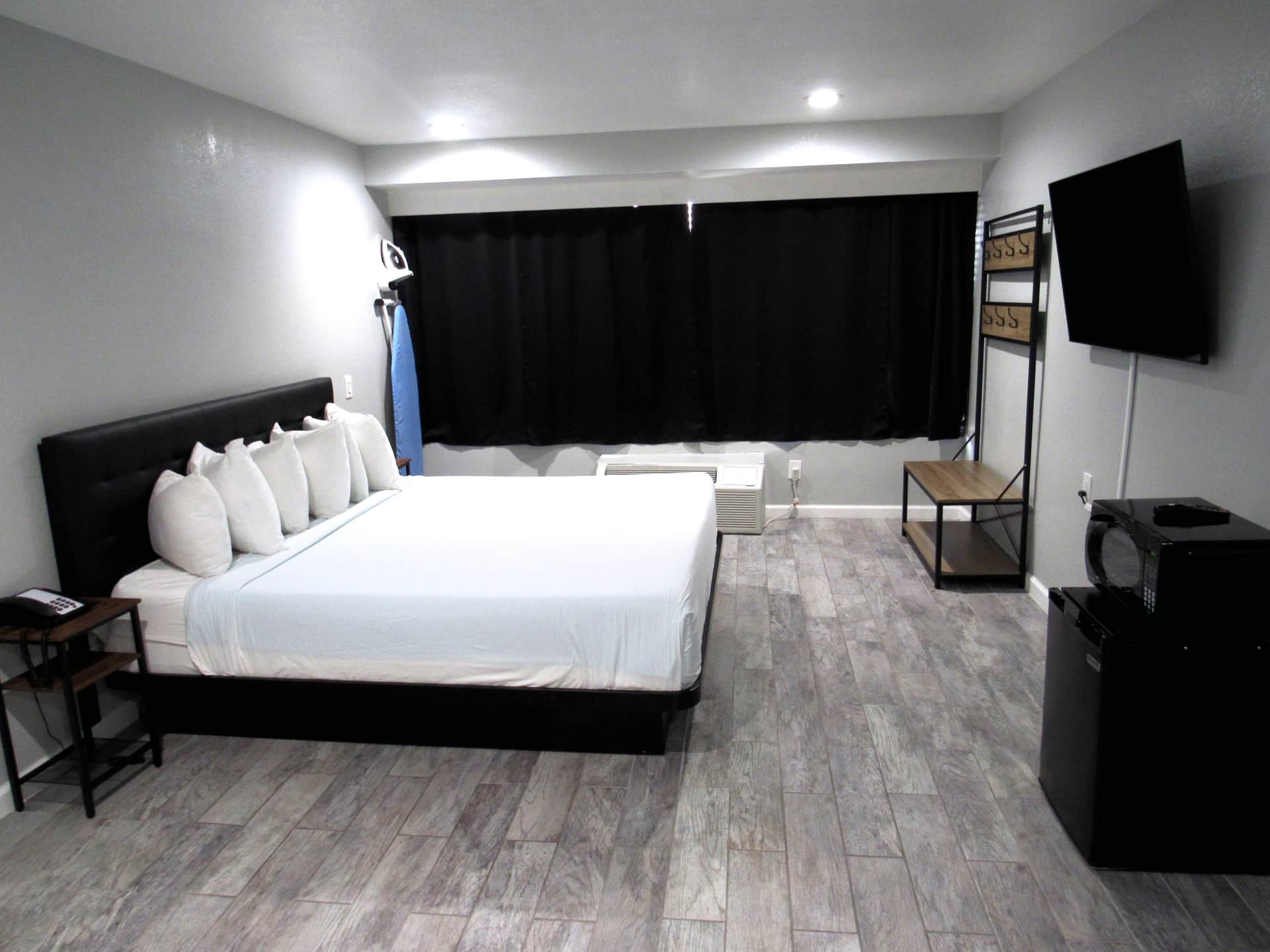 Capri Suites Anaheim