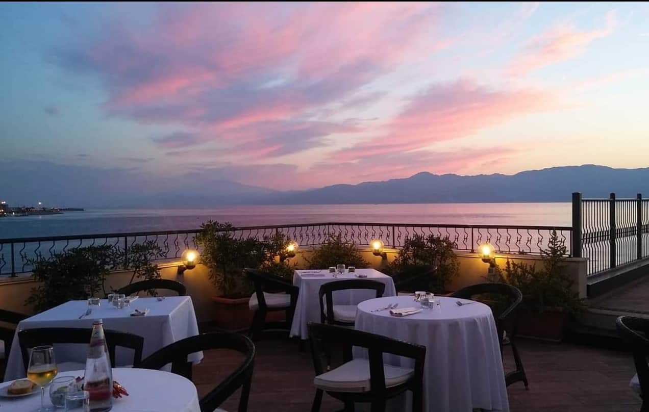 È hotel