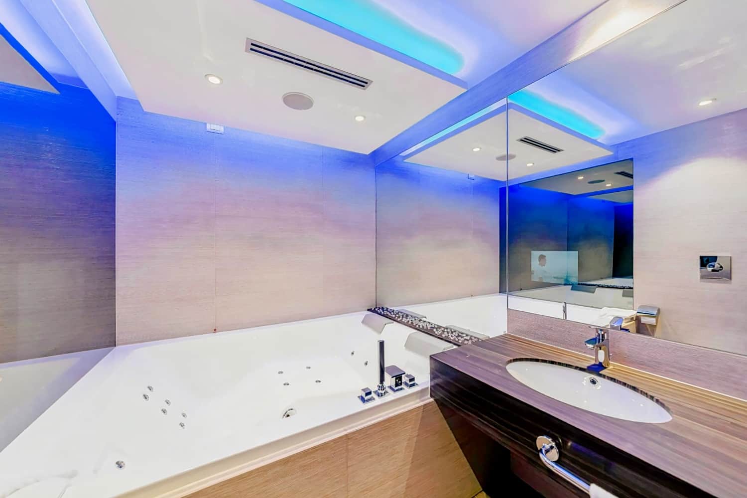 Diamante Mhotel