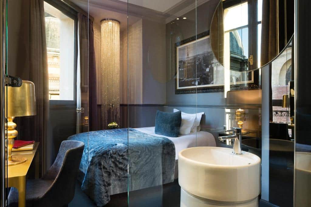 Hôtel Lumen Paris Louvre