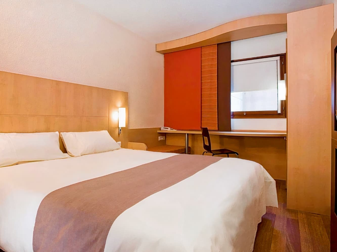 ibis Loriol Le Pouzin