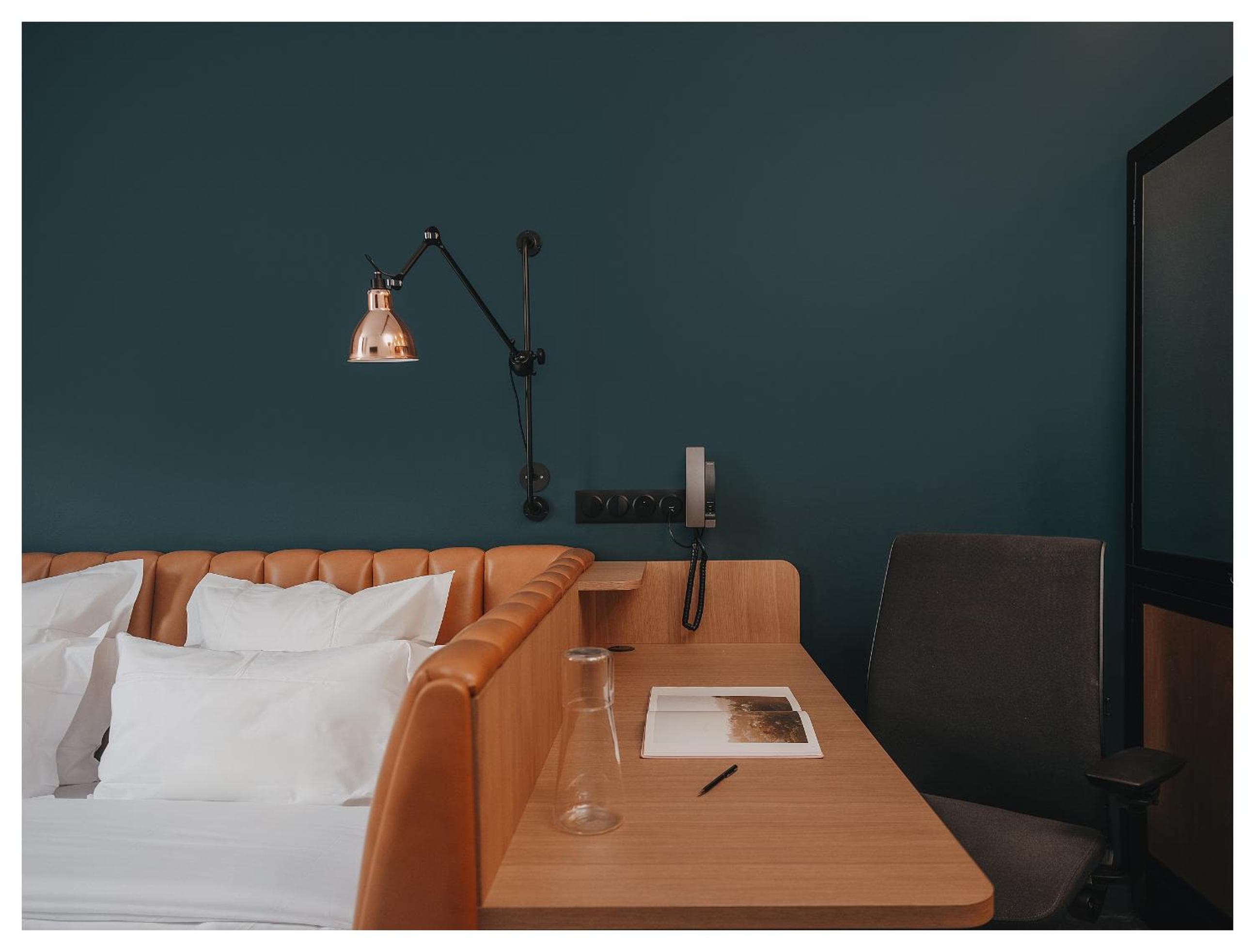 1.75 Paris Le Charme