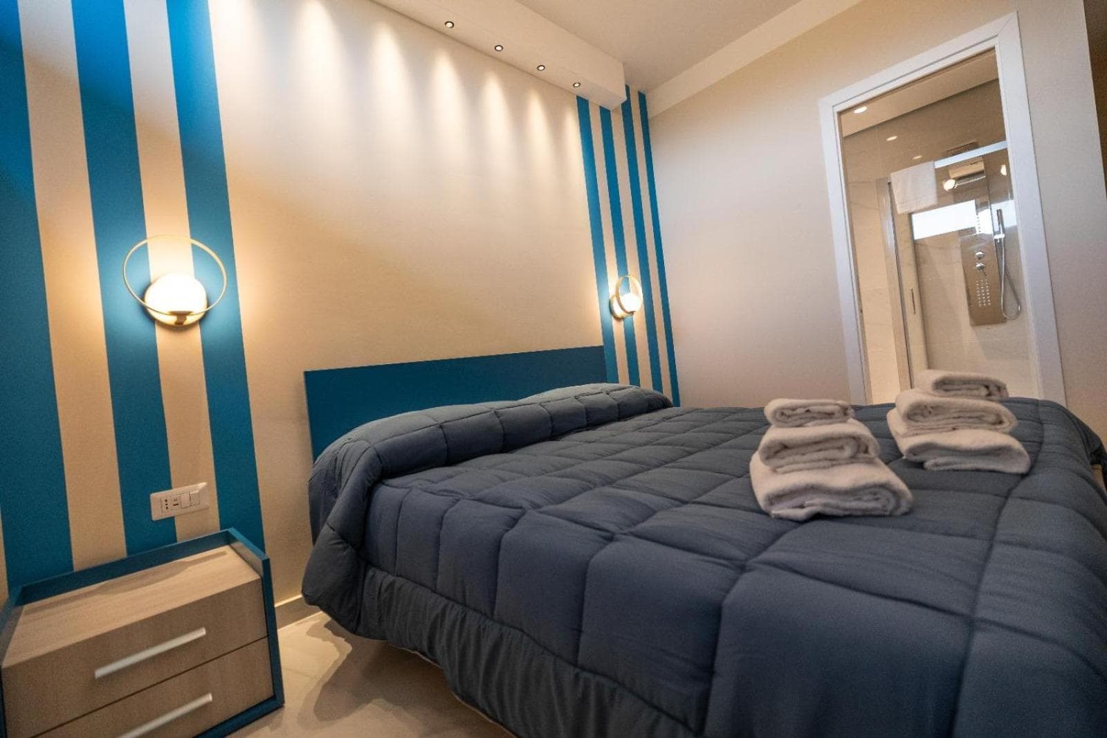Luxury Rooms