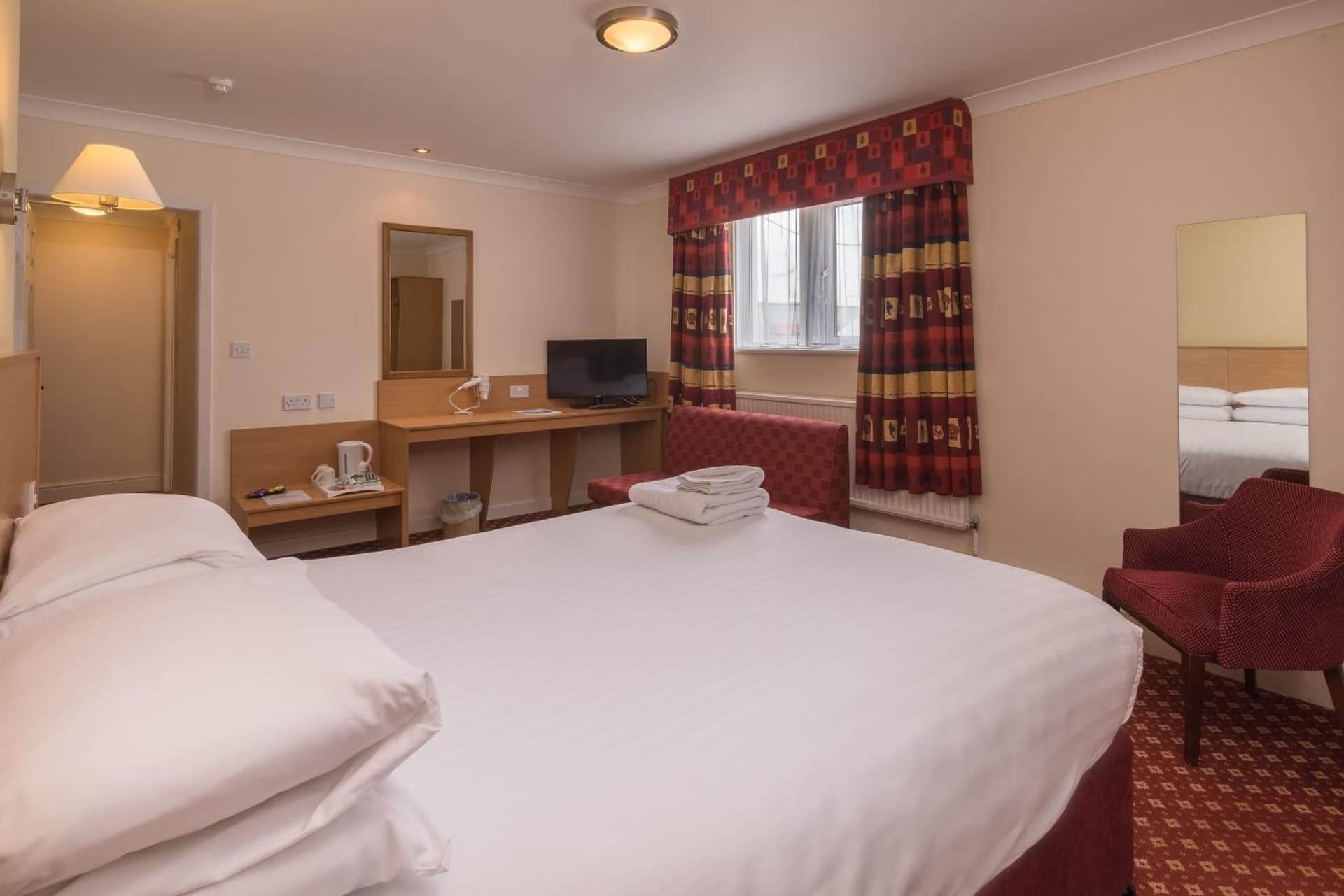 Belvilla Crewe Arms Hotel