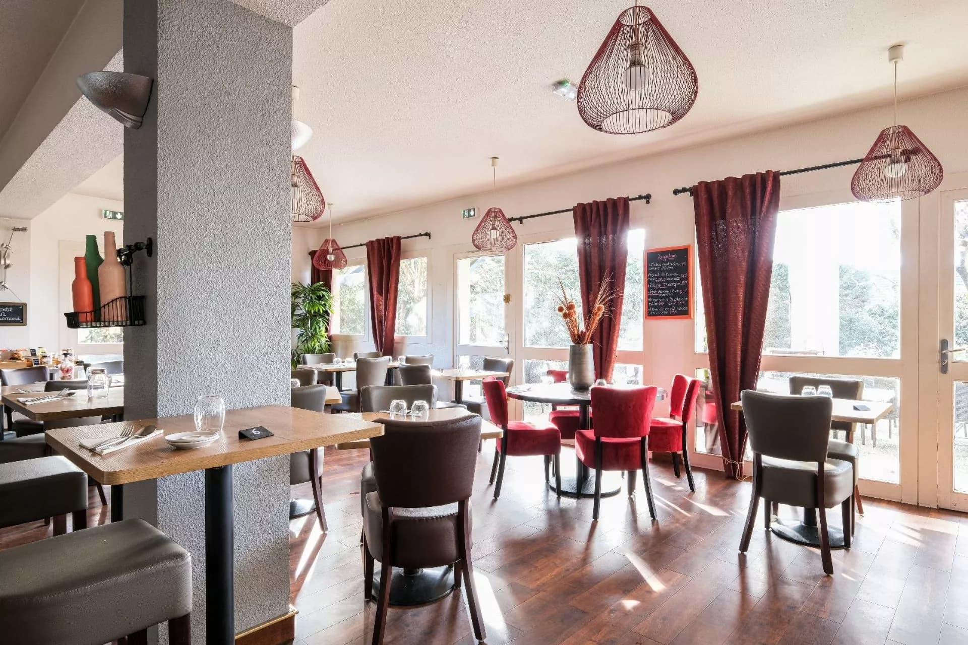 Hotel Lyon Nord Massieux Genay