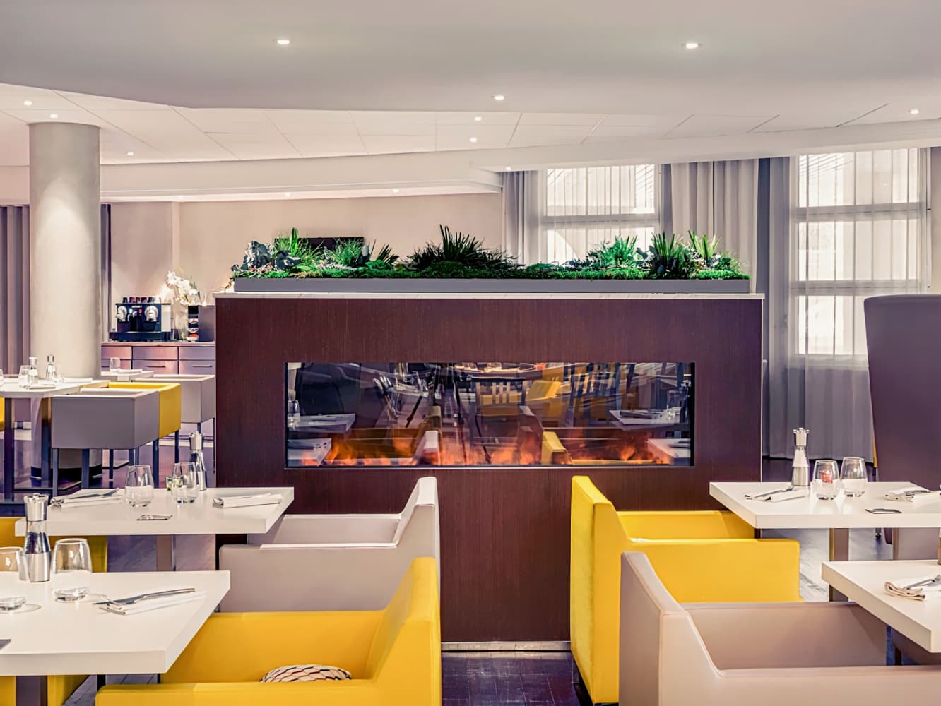 Hotel Mercure Paris Massy Gare TGV