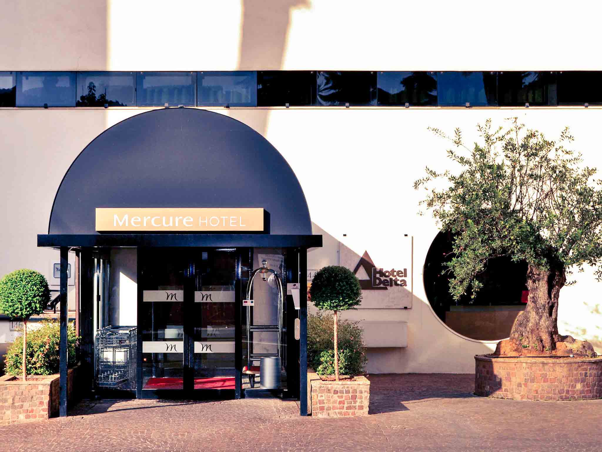 Mercure Rome Colosseum Centre