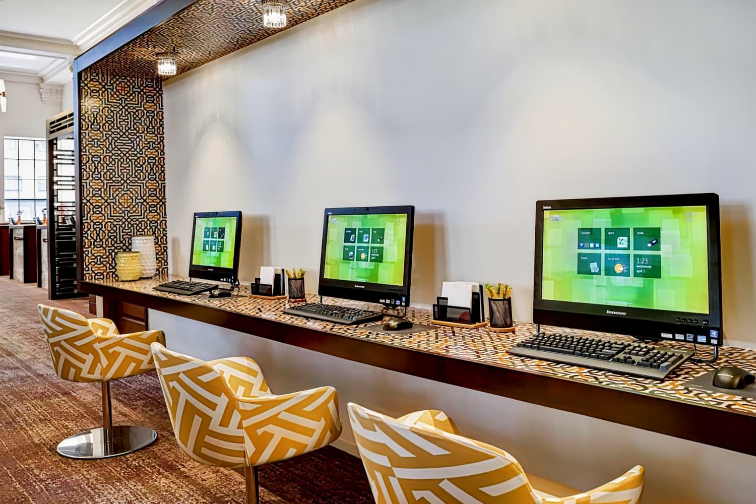 Courtyard by Marriott San Diego Downtown