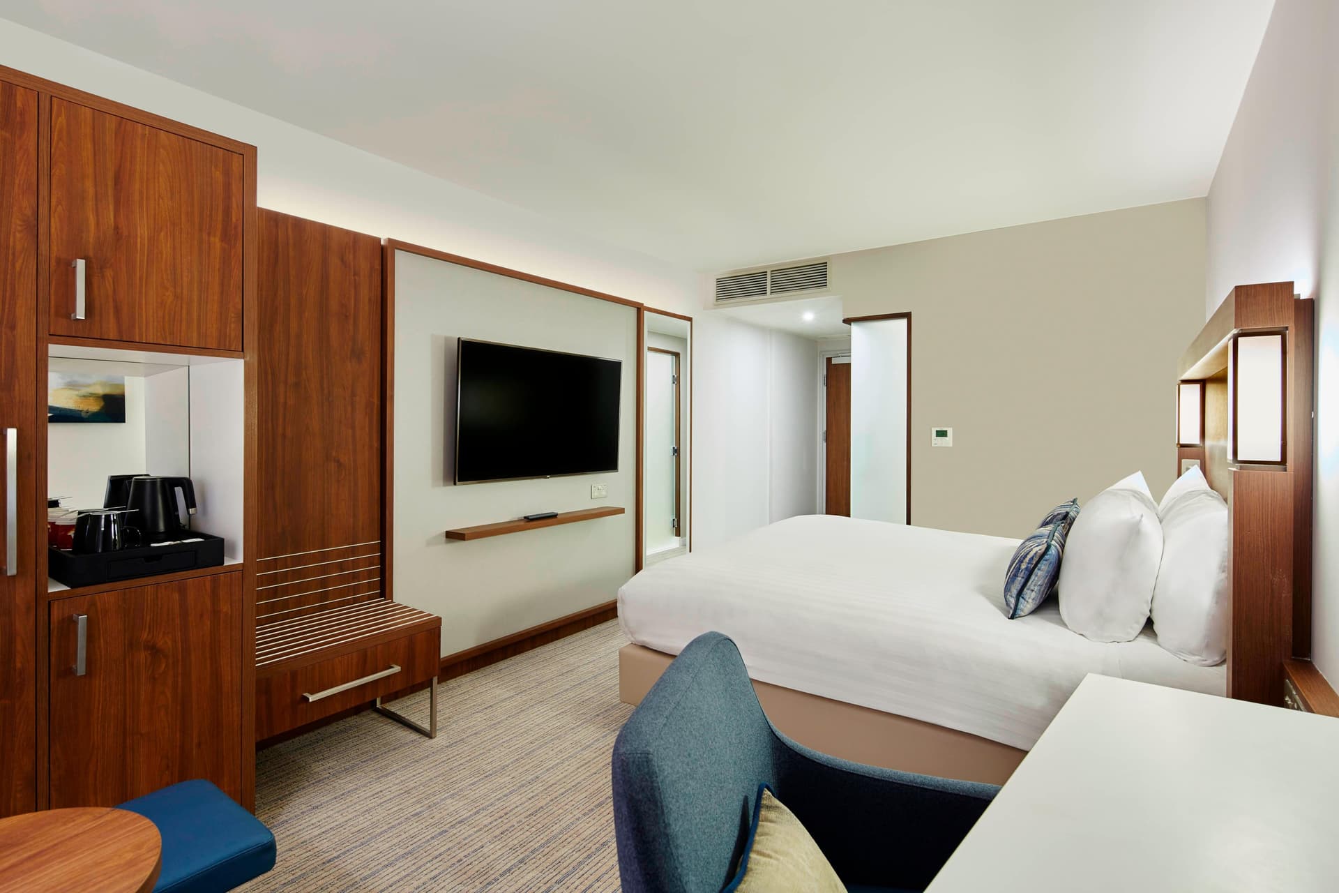Courtyard by Marriott Luton Airport