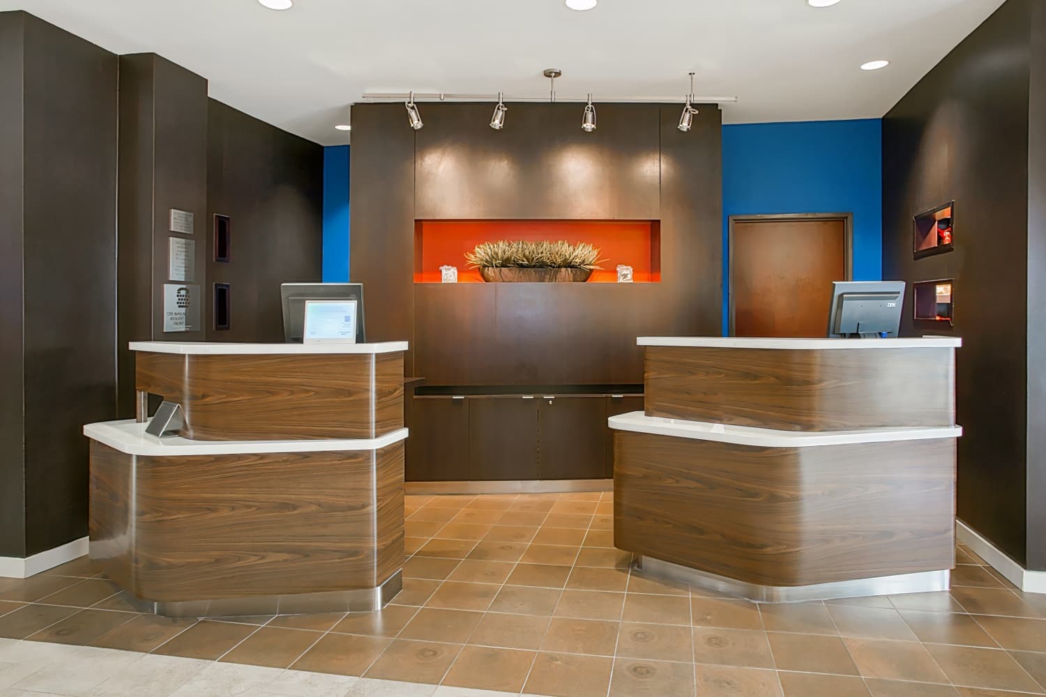 Courtyard by Marriott Austin Airport