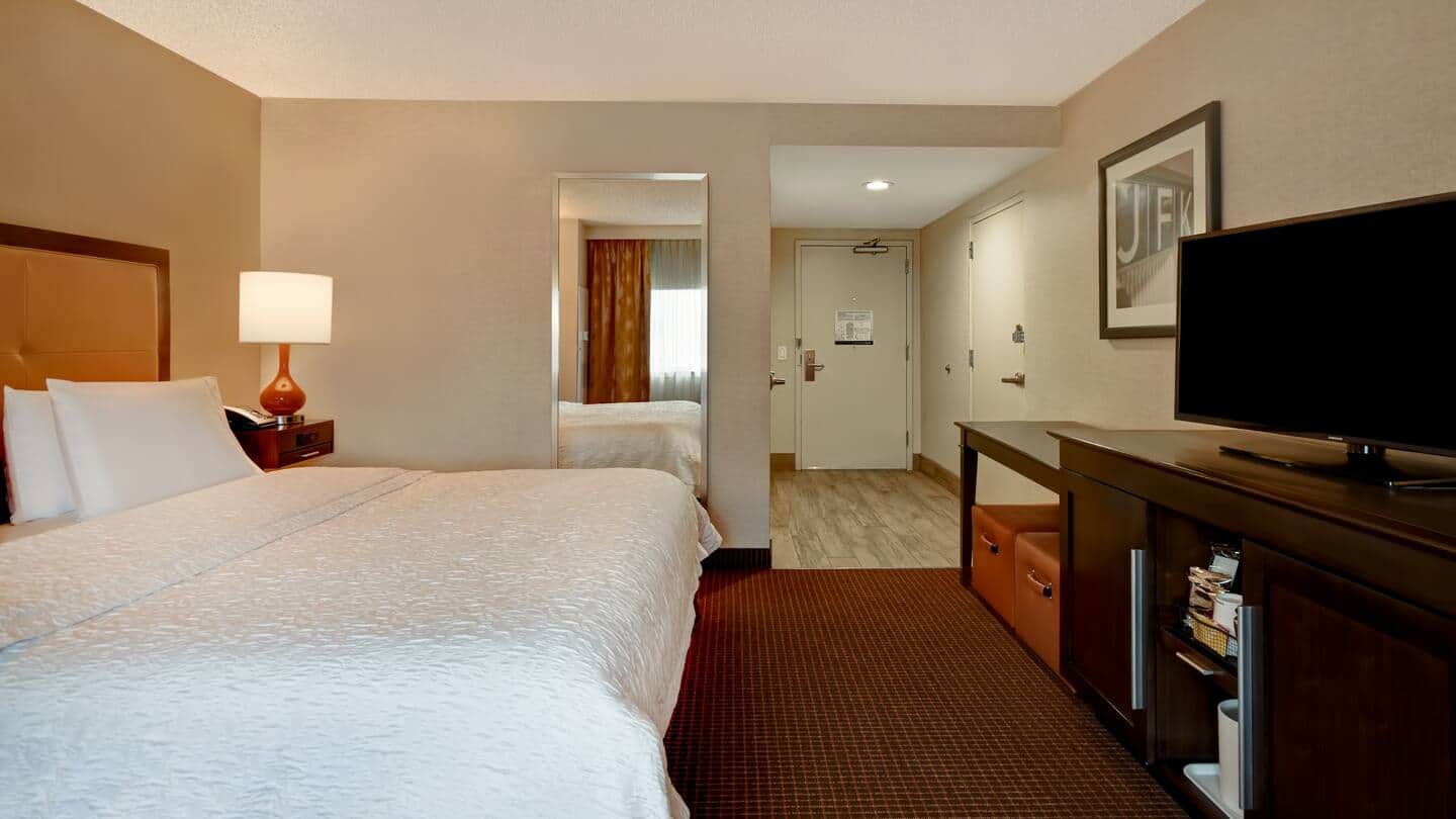 Hampton Inn NY-JFK