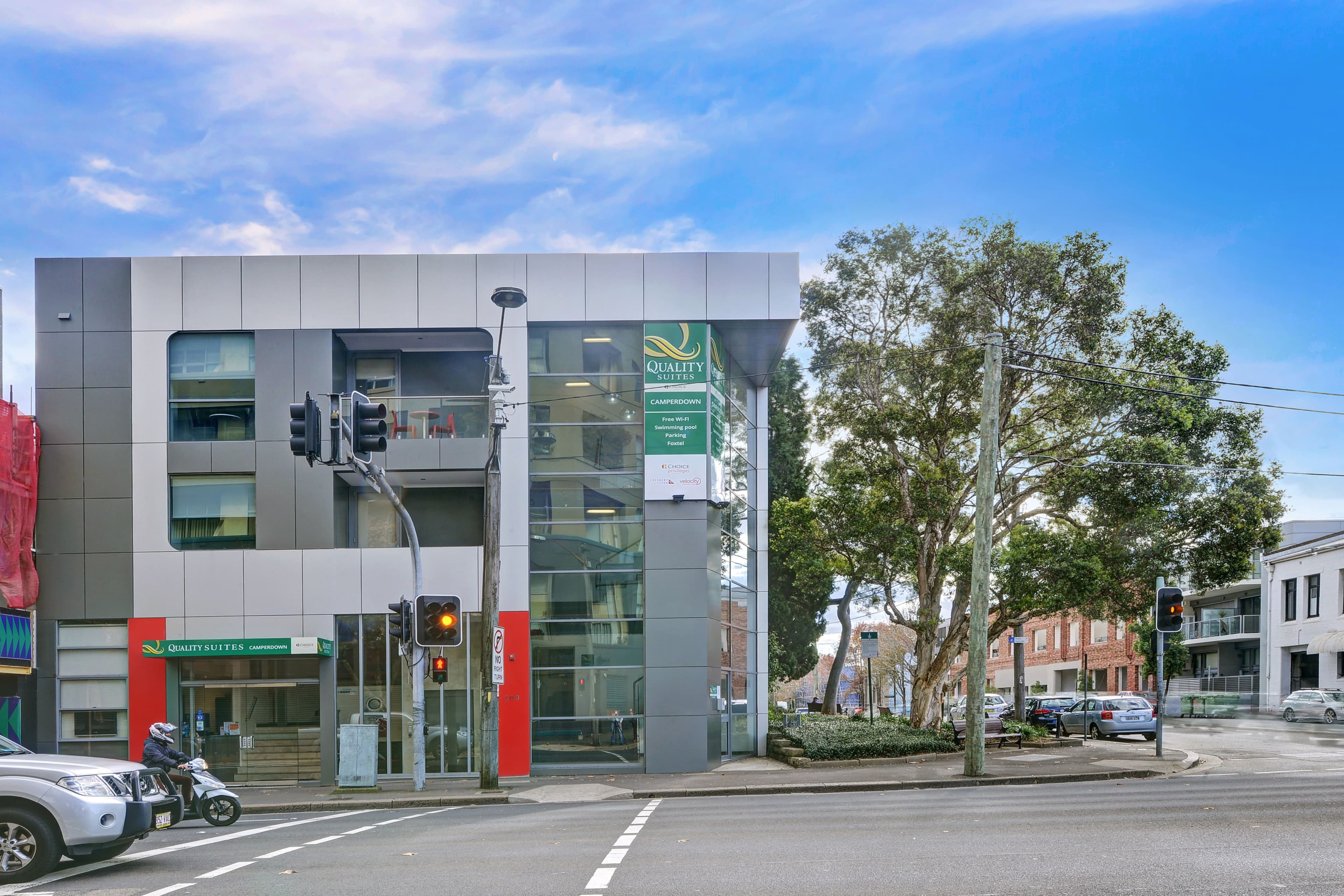 Quality Suites Camperdown