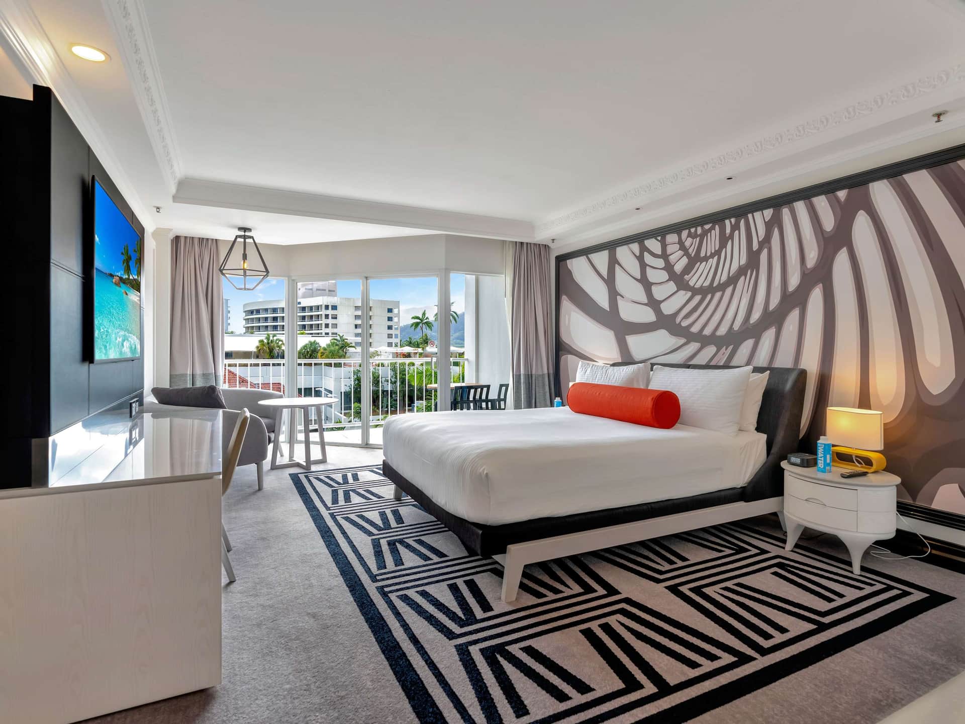 Pullman Cairns International