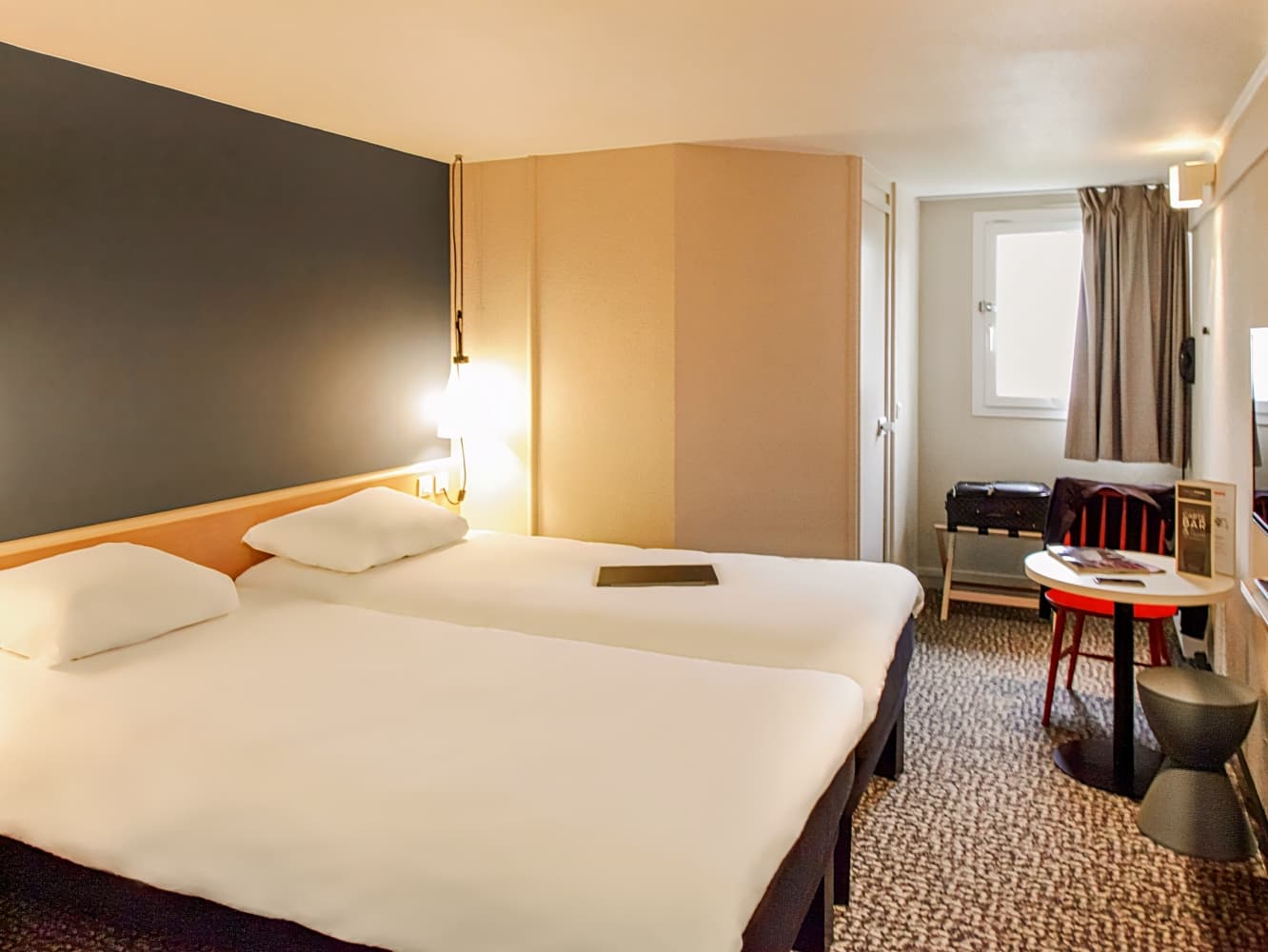 ibis Brest Kergaradec Aéroport