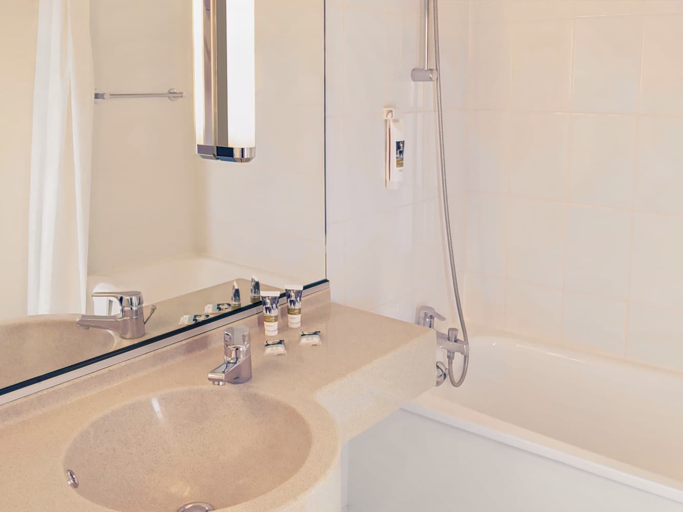 Hôtel Mercure Besançon Parc Micaud