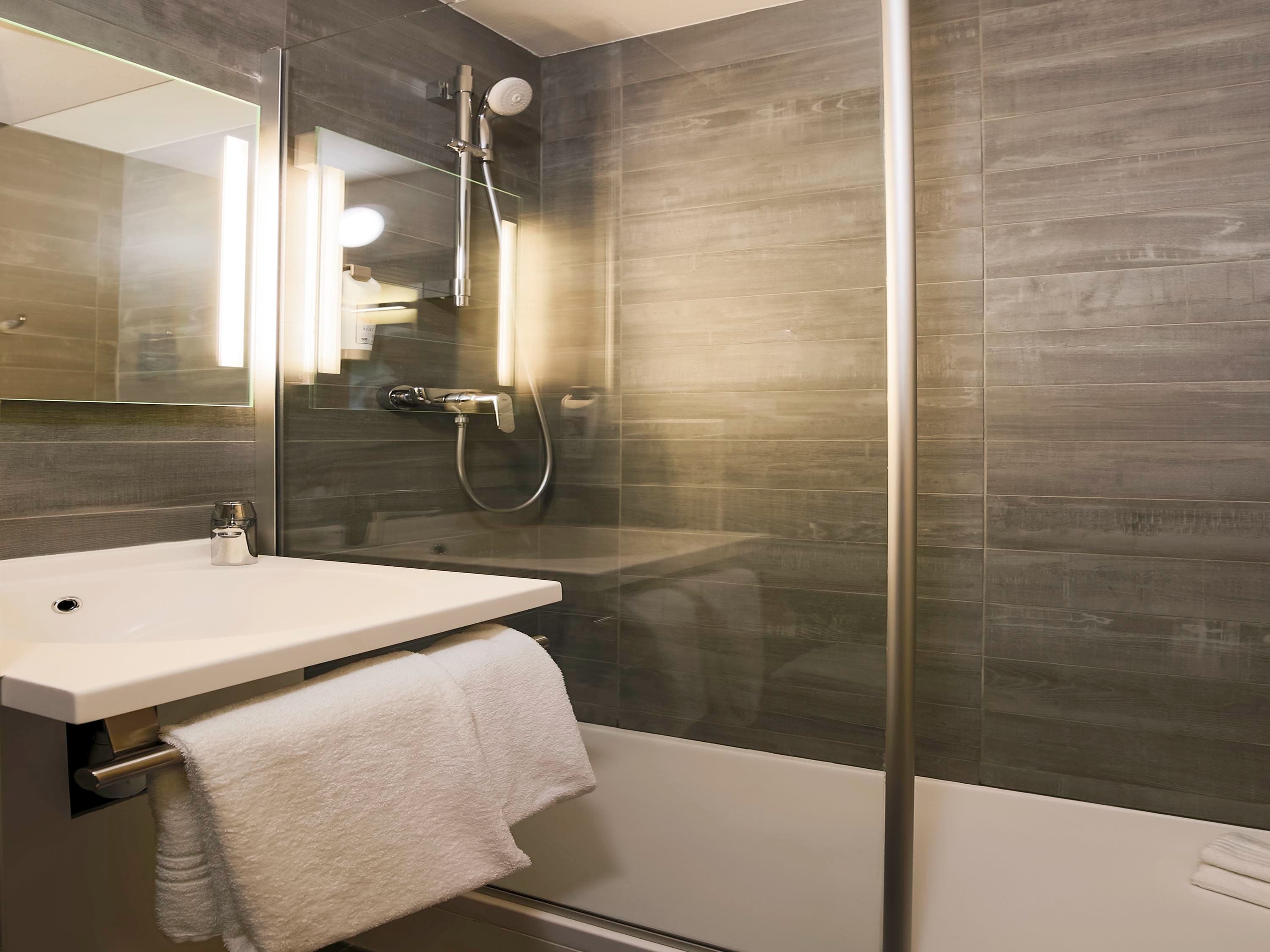 ibis Carcassonne Est La Cité