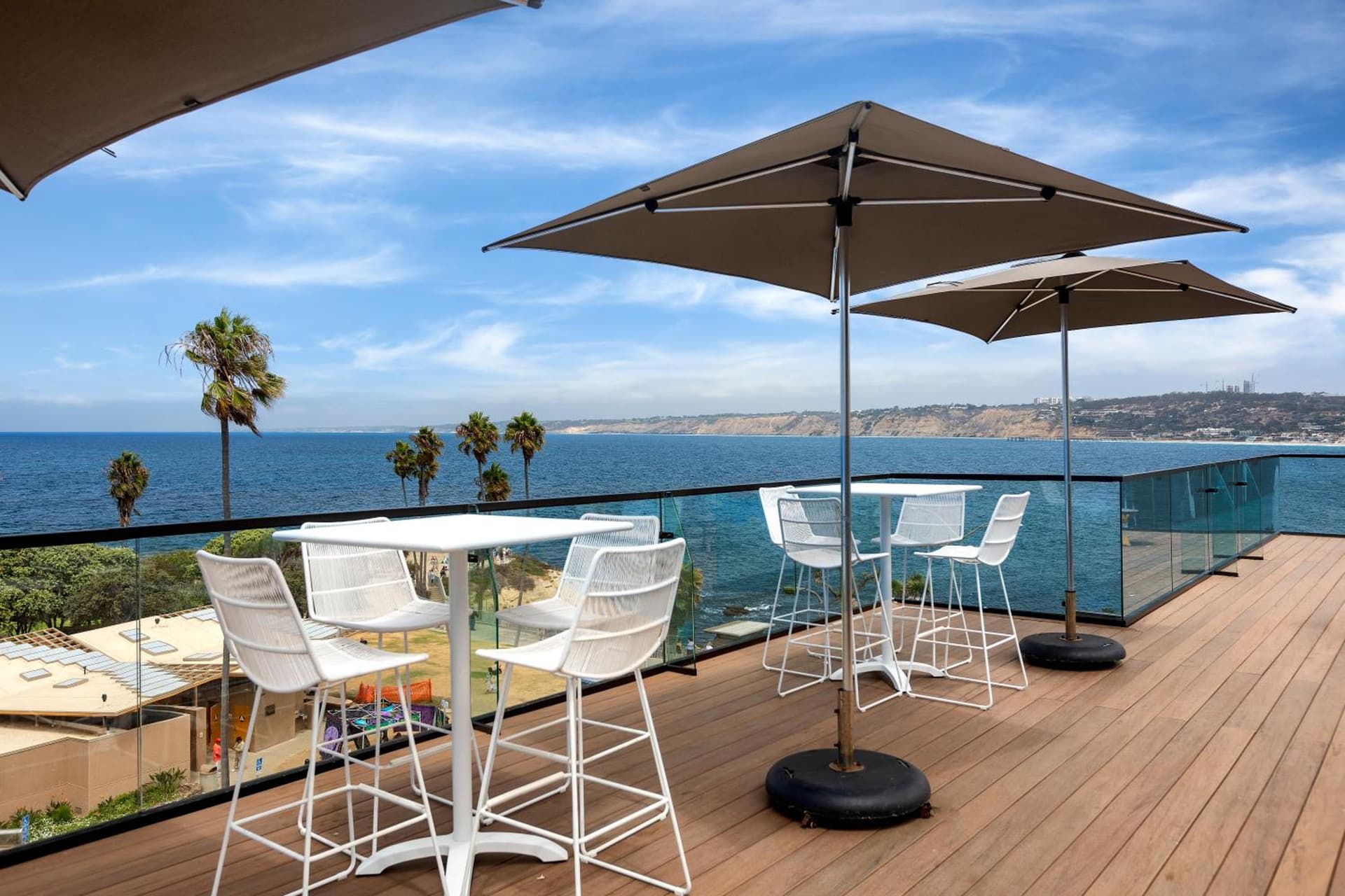 La Jolla Cove Hotel & Suites