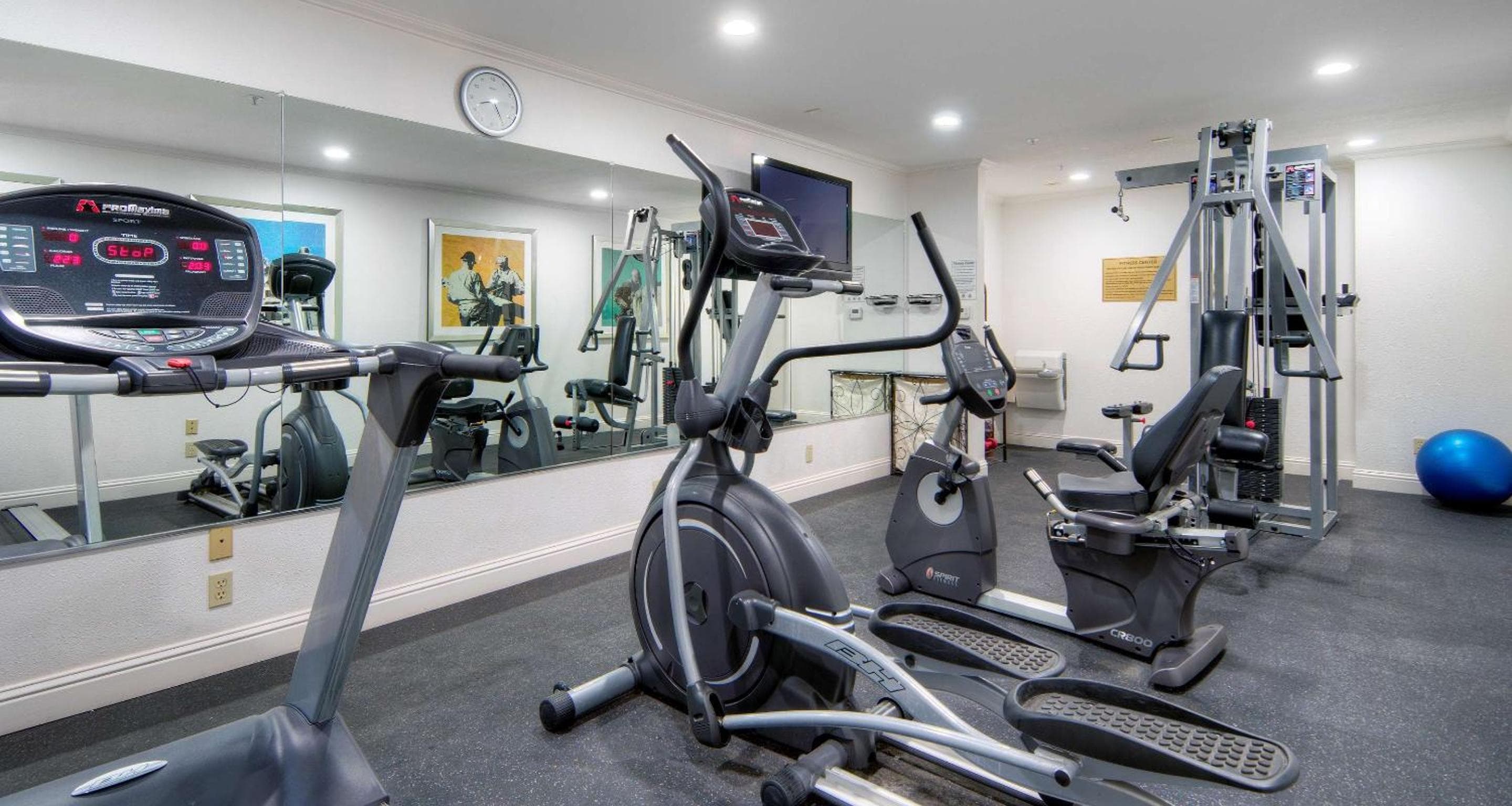 Best Western Plus Dixon Davis