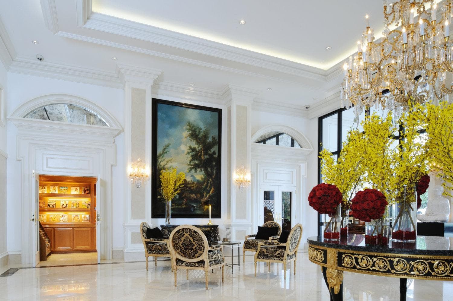 Beverly Hills Plaza Hotel & Spa