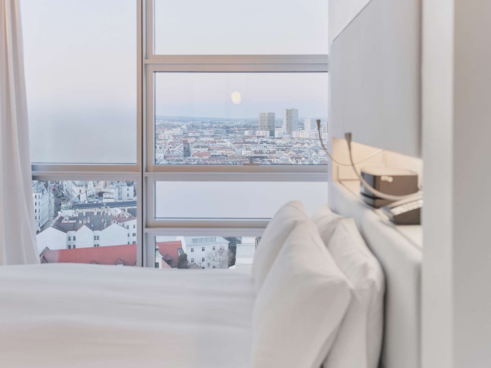 SO/ Vienna