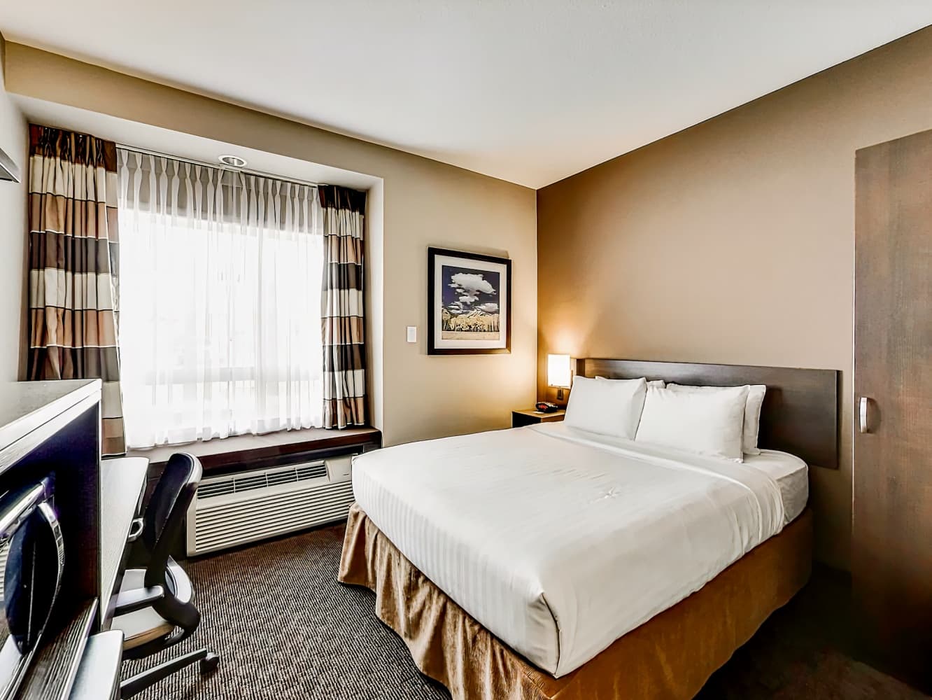 Microtel Inn & Suites by Wyndham Red Deer