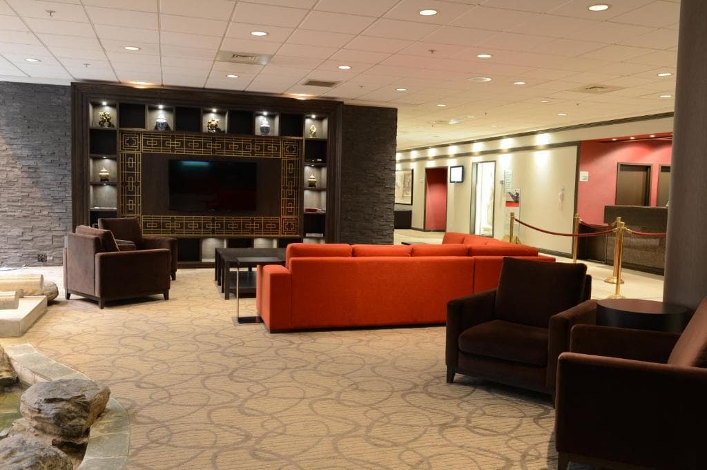 Holiday Inn Montreal Centre-Ville Downtown