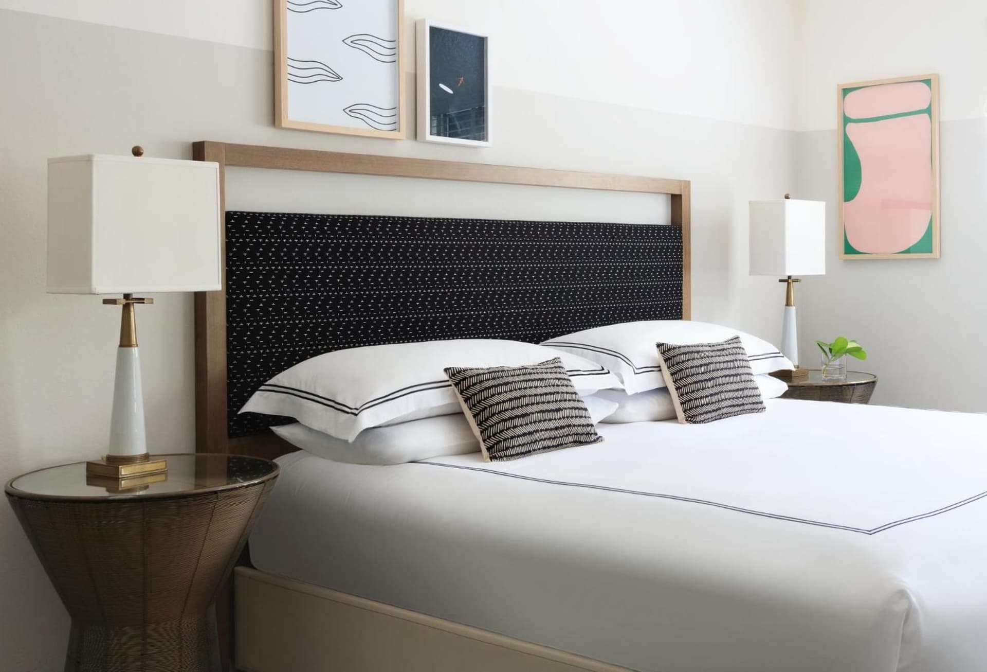 Kimpton Surfcomber Hotel by IHG