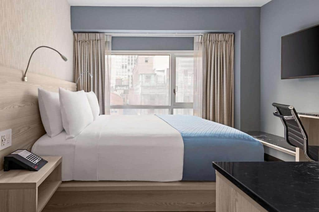 Wingate by Wyndham New York Midtown South/5th Ave (old)