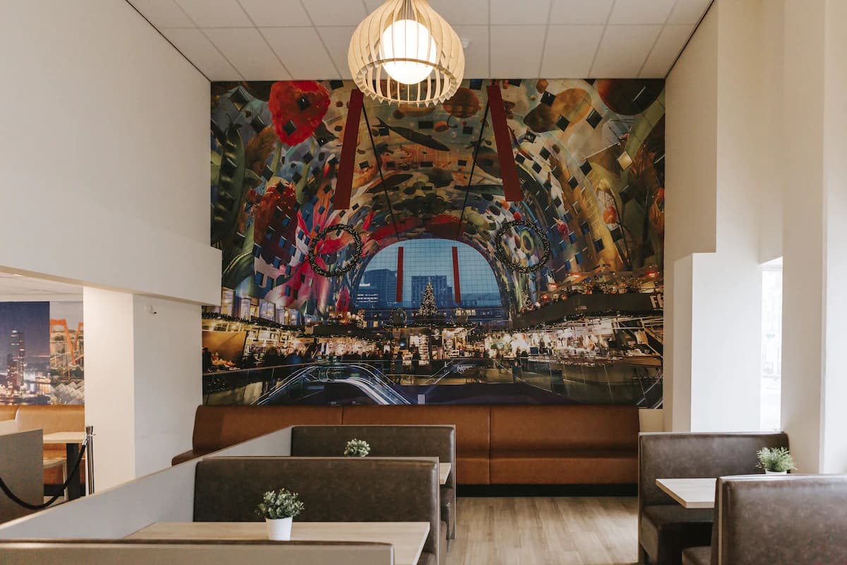 Rotterdam Teleport Hotel