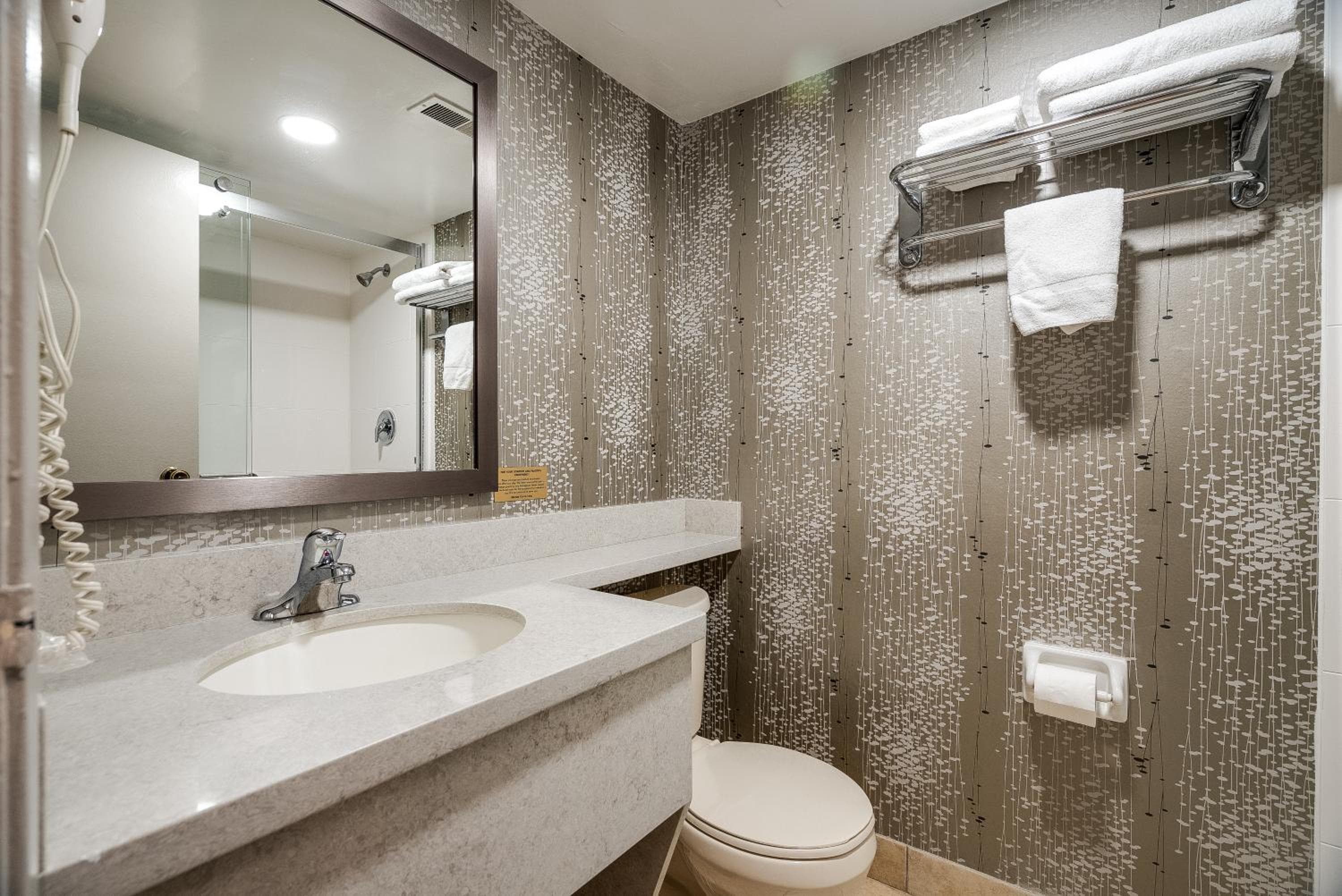 Monte Carlo Inn Toronto-West