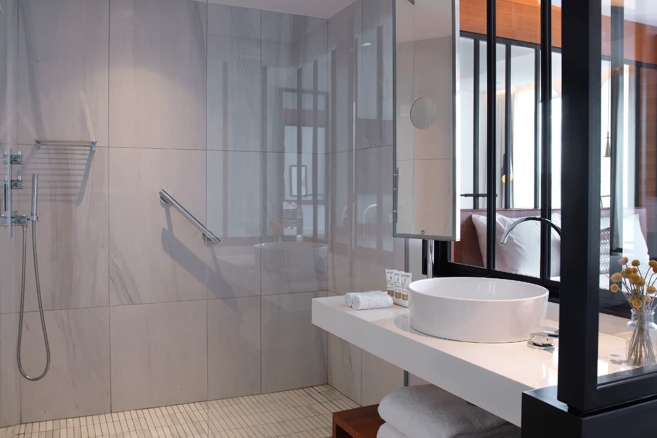 Renaissance Paris République