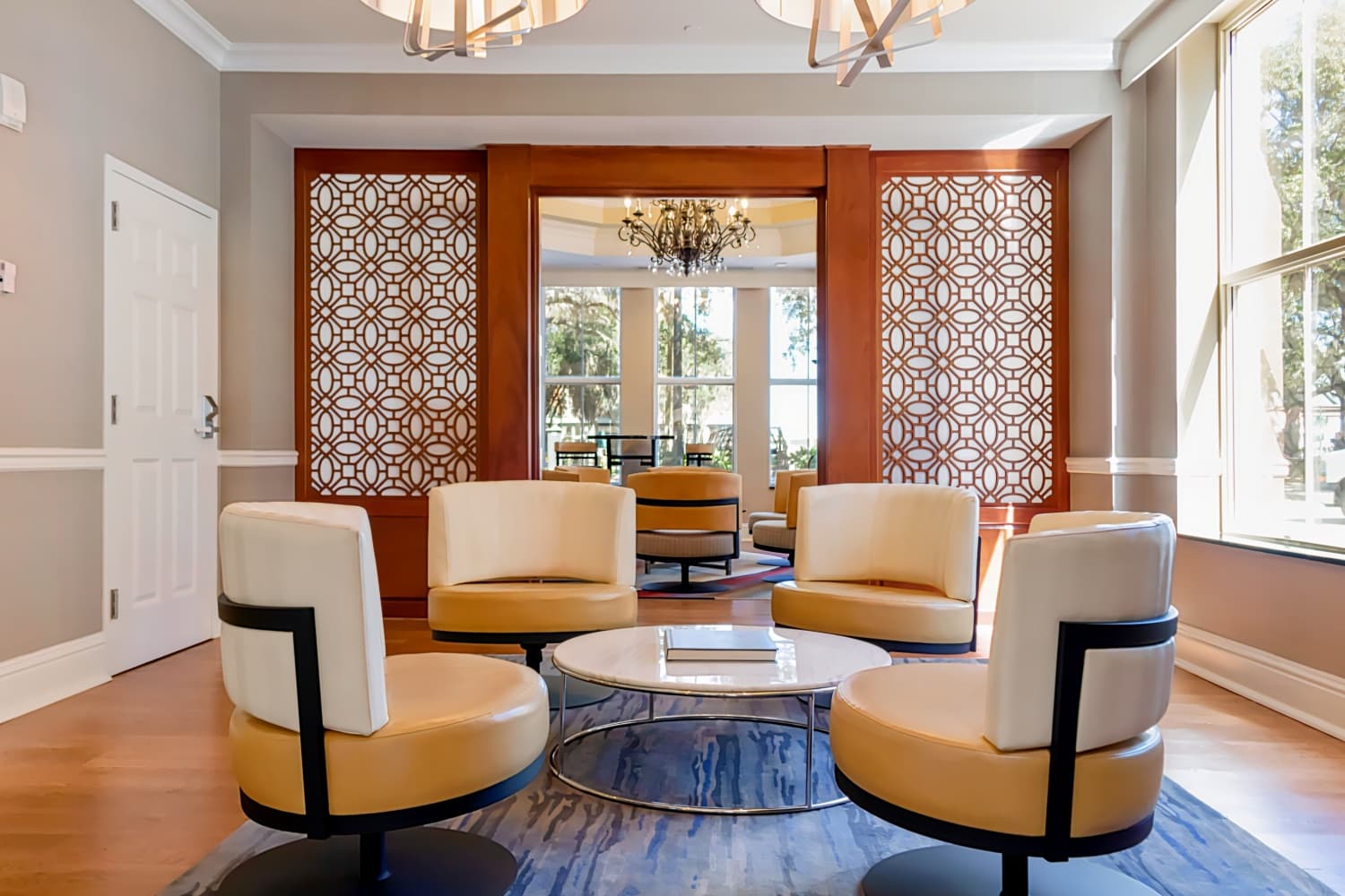 Holiday Inn Express Savannah Historic District