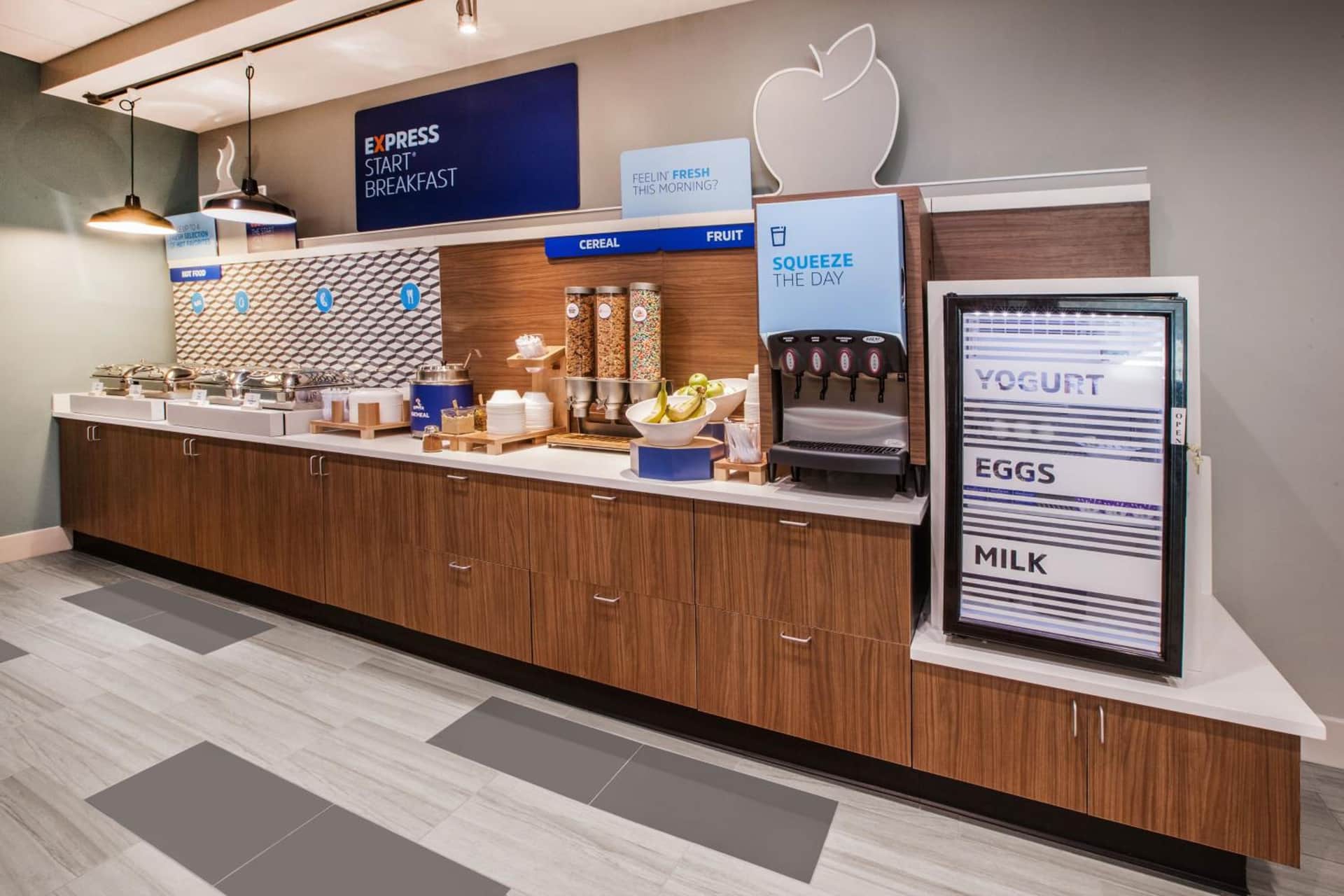 Holiday Inn Express & Suites Calgary University