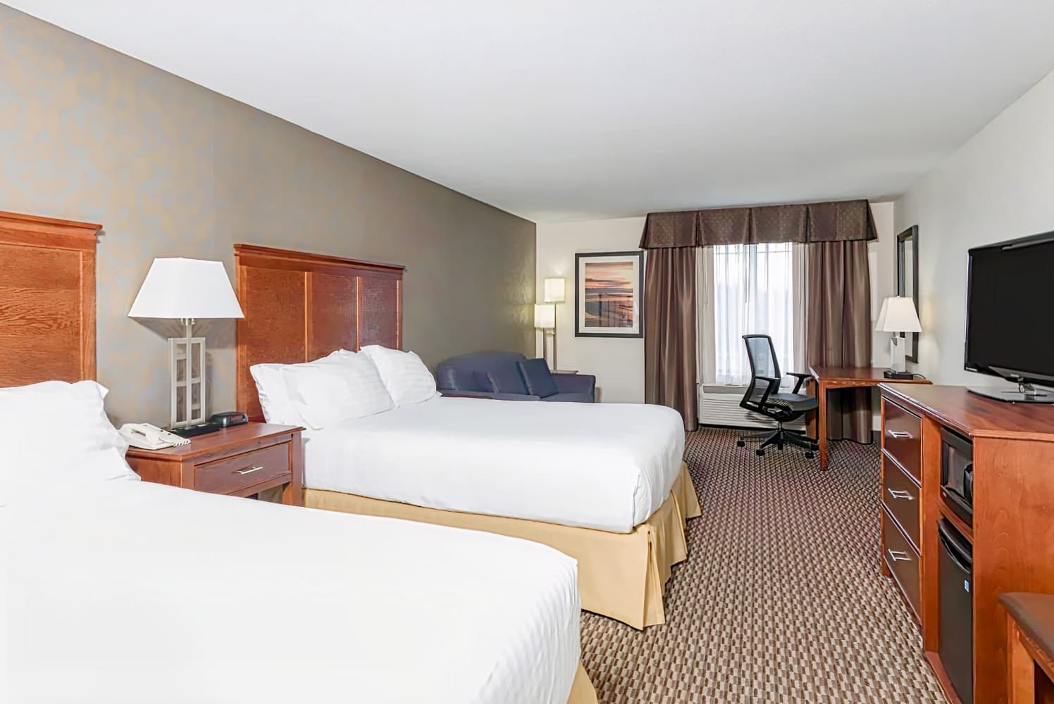 Holiday Inn Express Holland