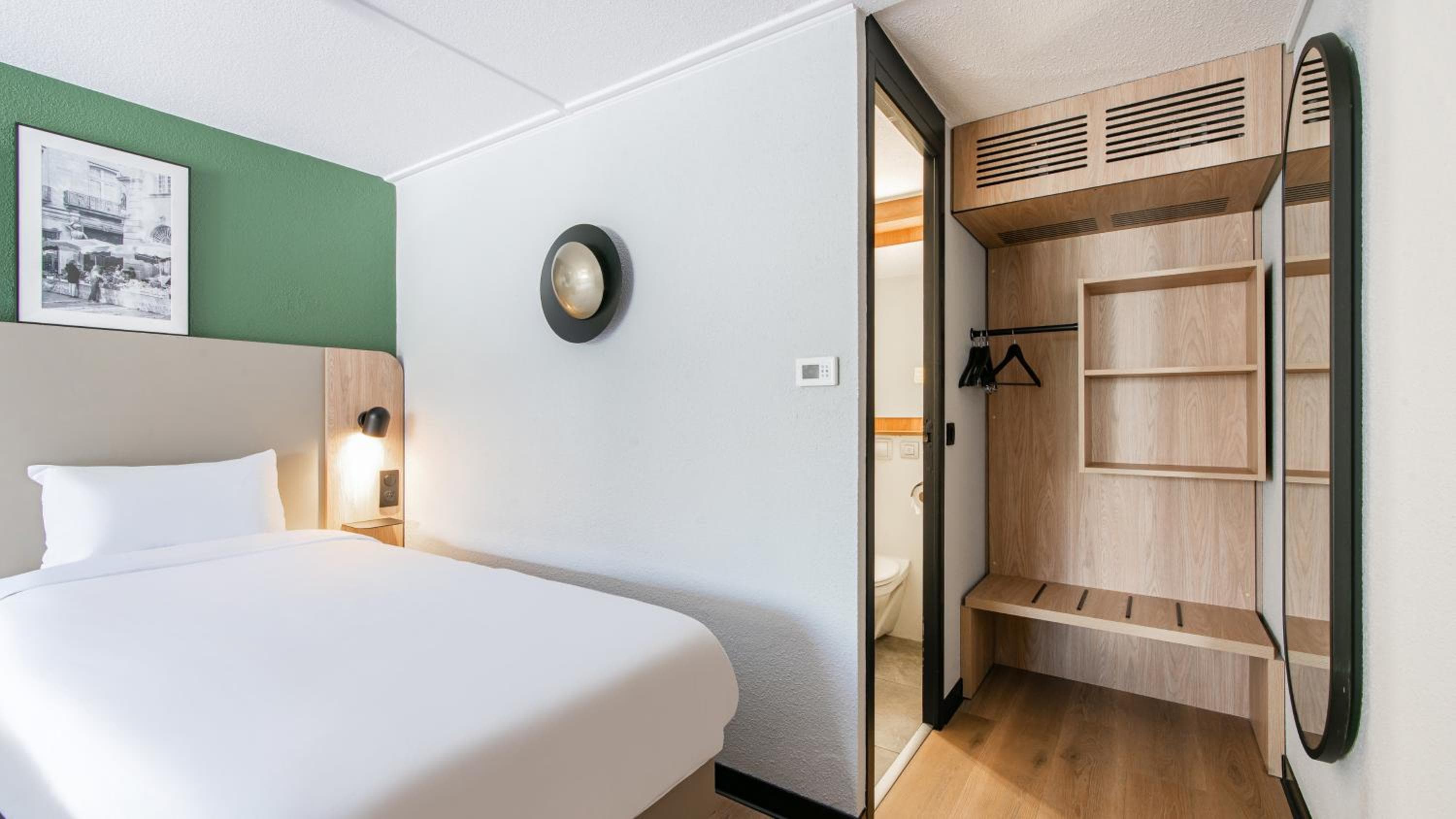 Campanile Poitiers Sud Aéroport