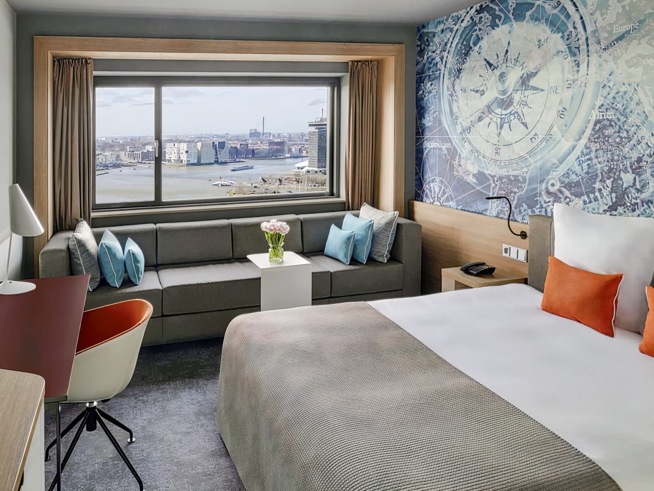 Mövenpick Hotel Amsterdam City Centre