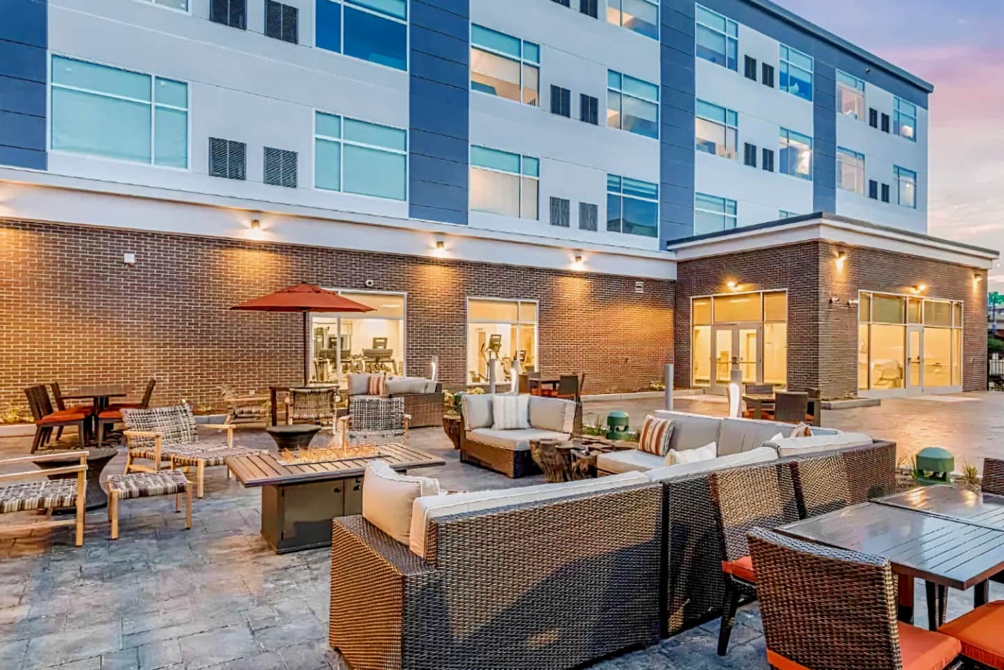 Cambria Hotel Milwaukee Downtown