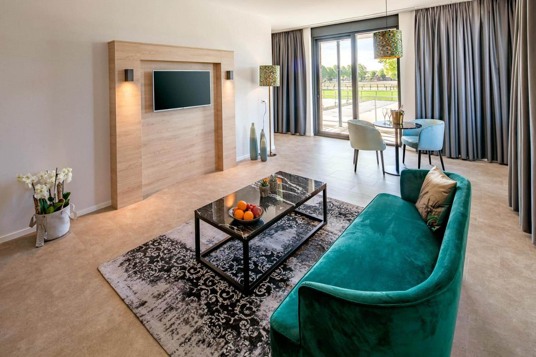 Hotel 46