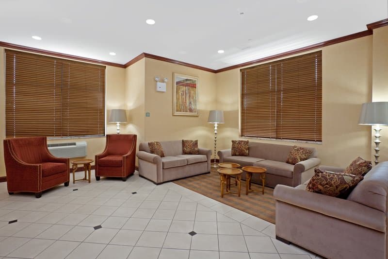 Holiday Inn Express LaGuardia "(doublon)"