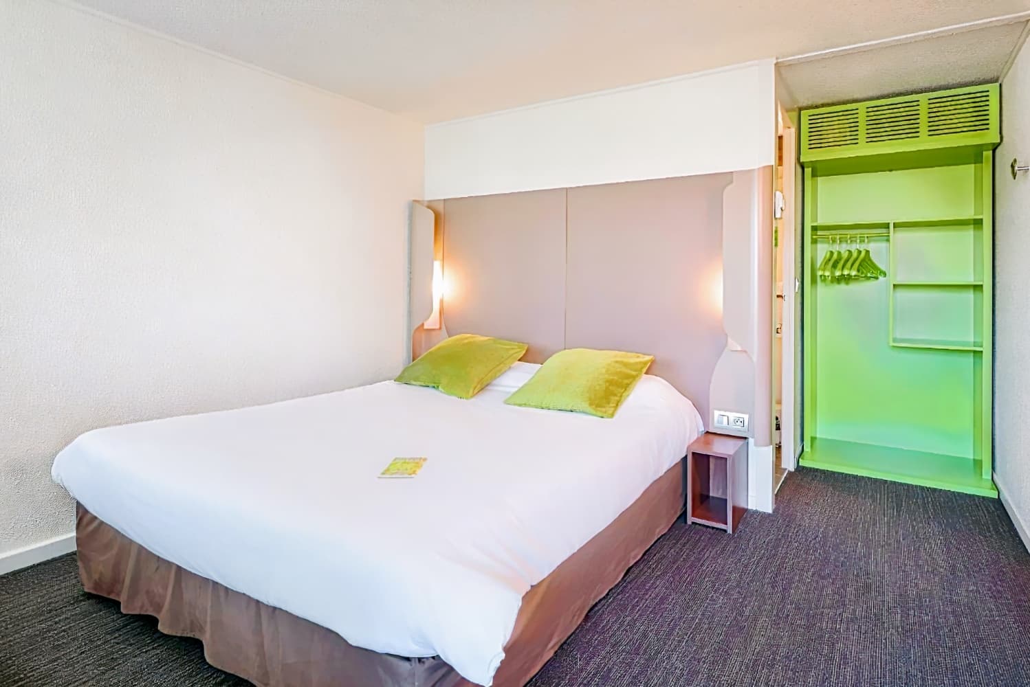 Campanile Toulouse Sesquières