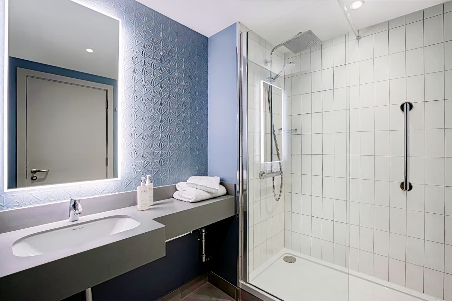 Leonardo Hotel Bristol City