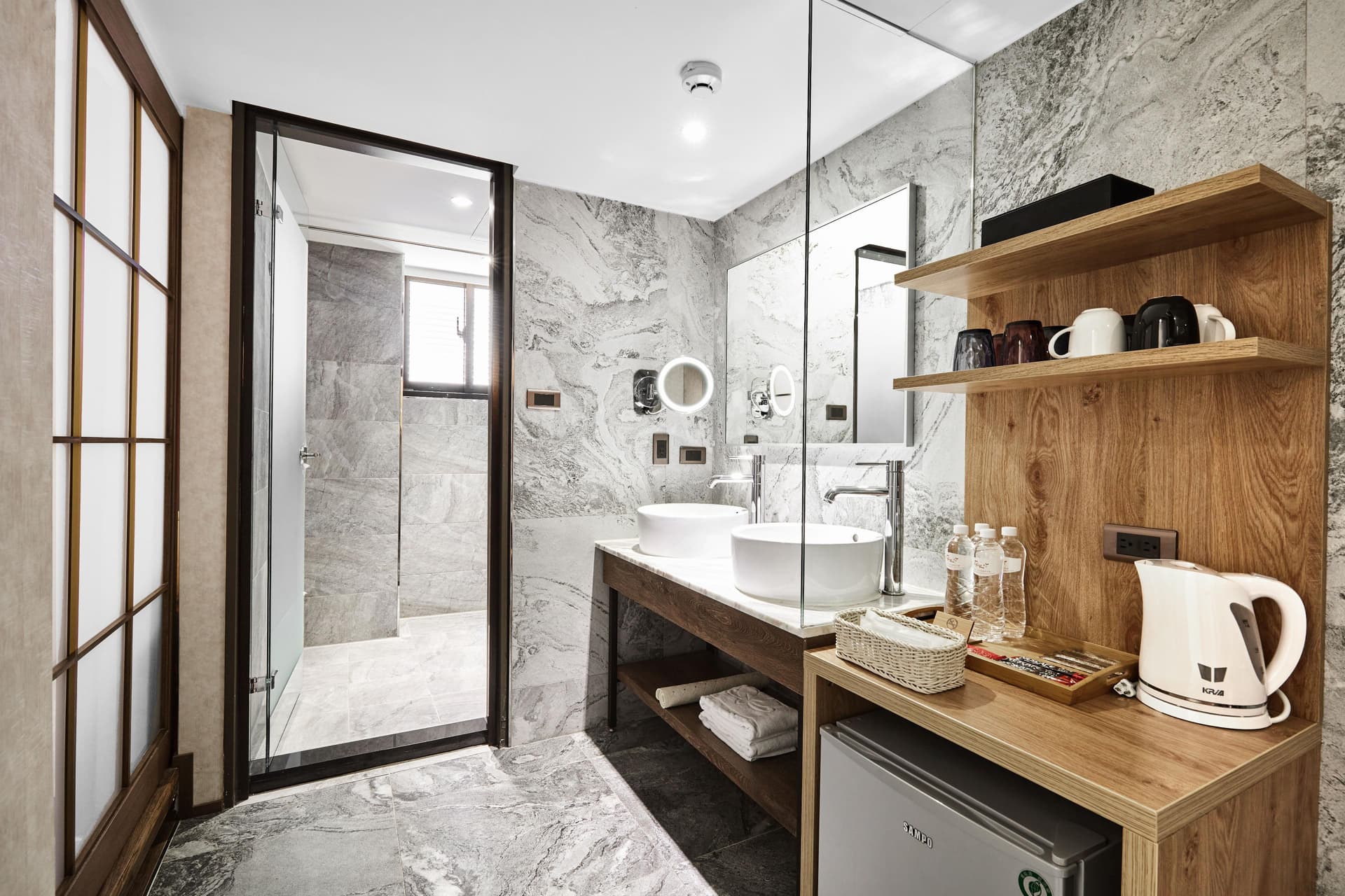 蘭桂坊花園酒店 Lan Kwai Fong Garden Hotel