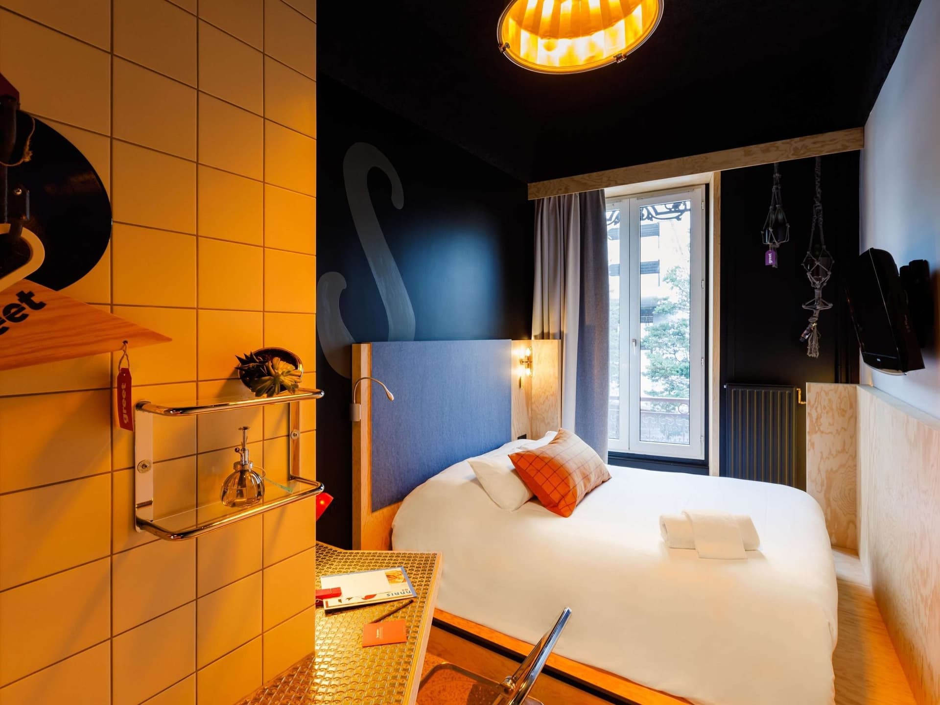 greet hotel Lyon Confluence