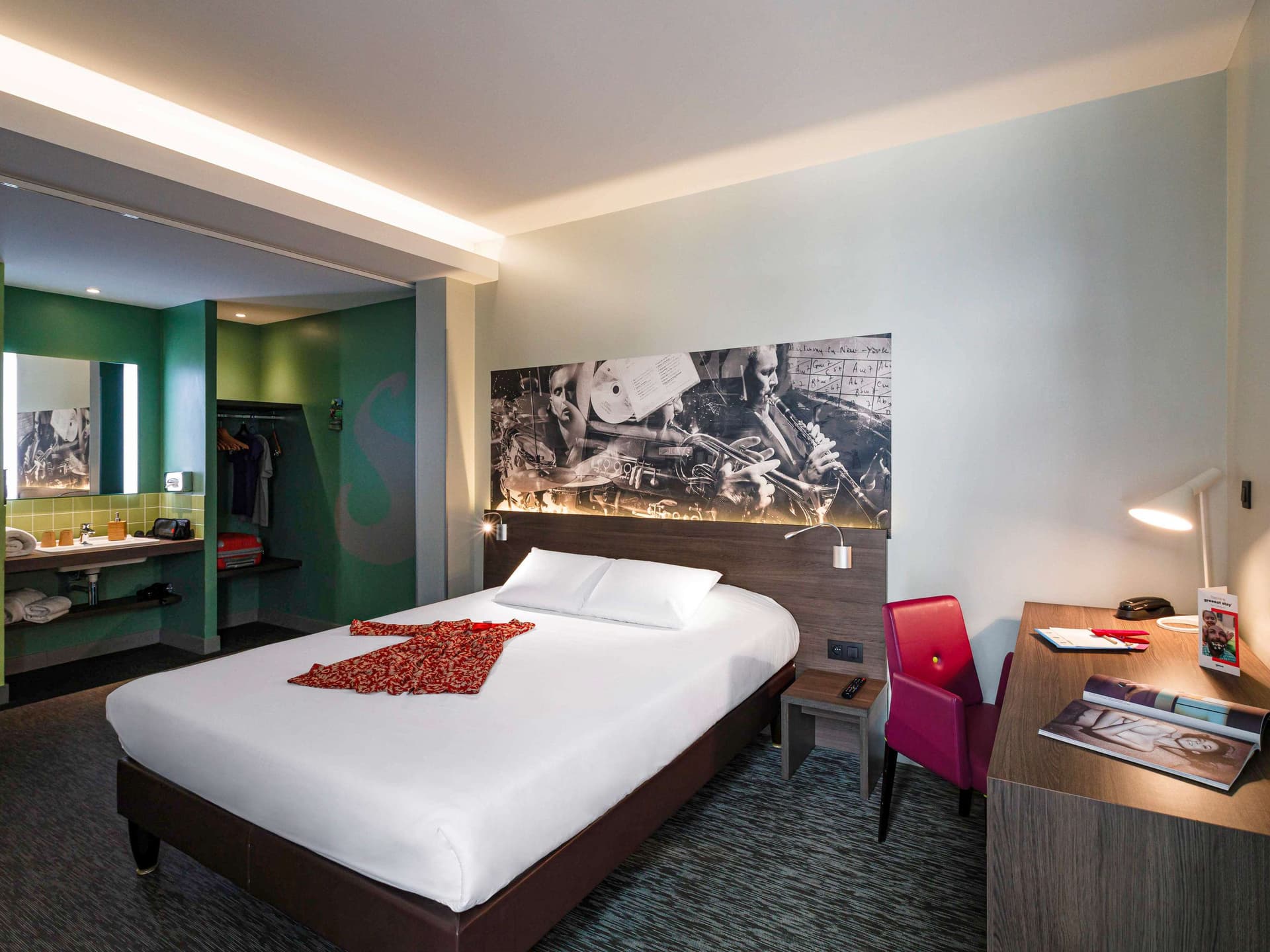 greet hotel Lyon Confluence