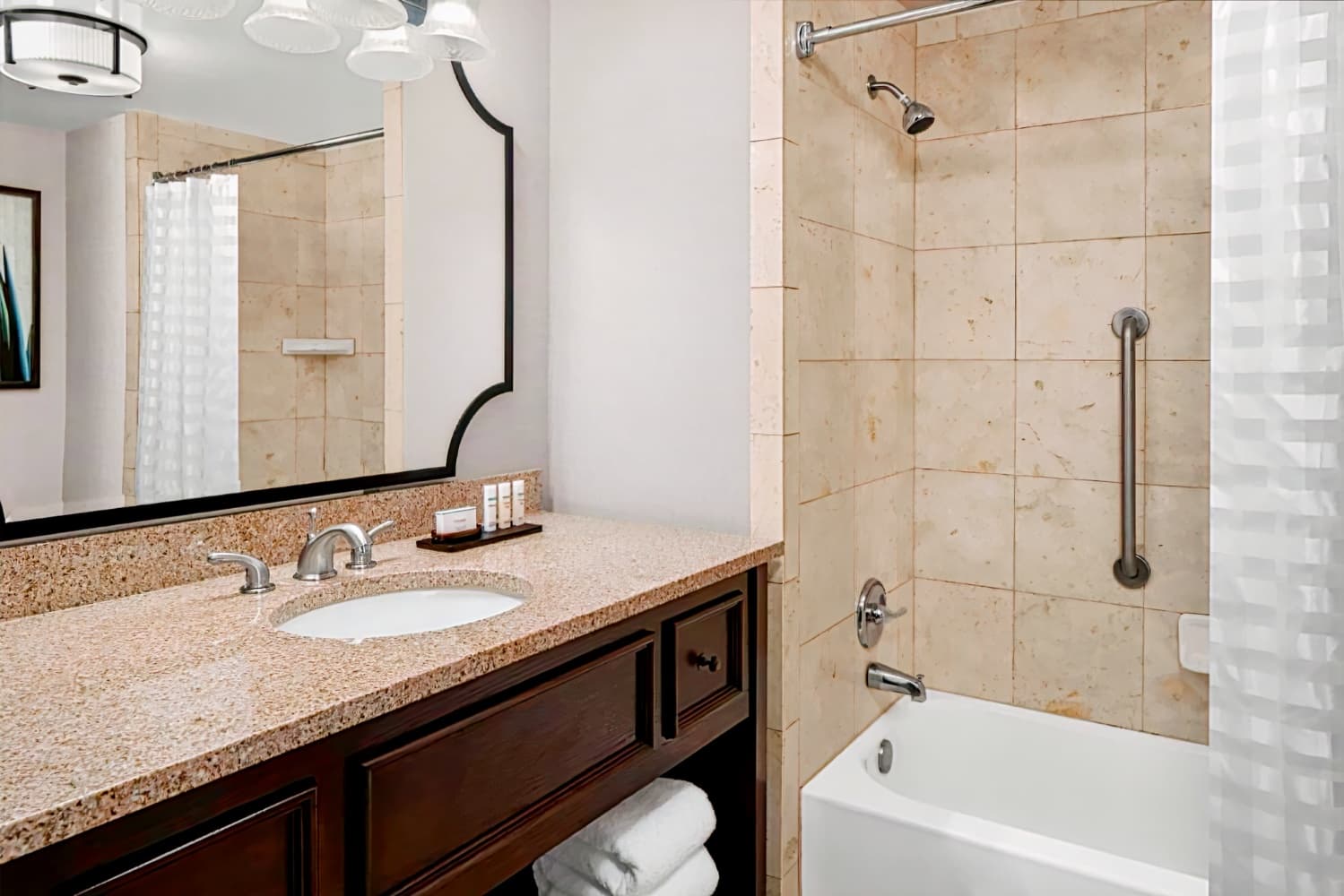 Embassy Suites by Hilton San Antonio Riverwalk Downtow