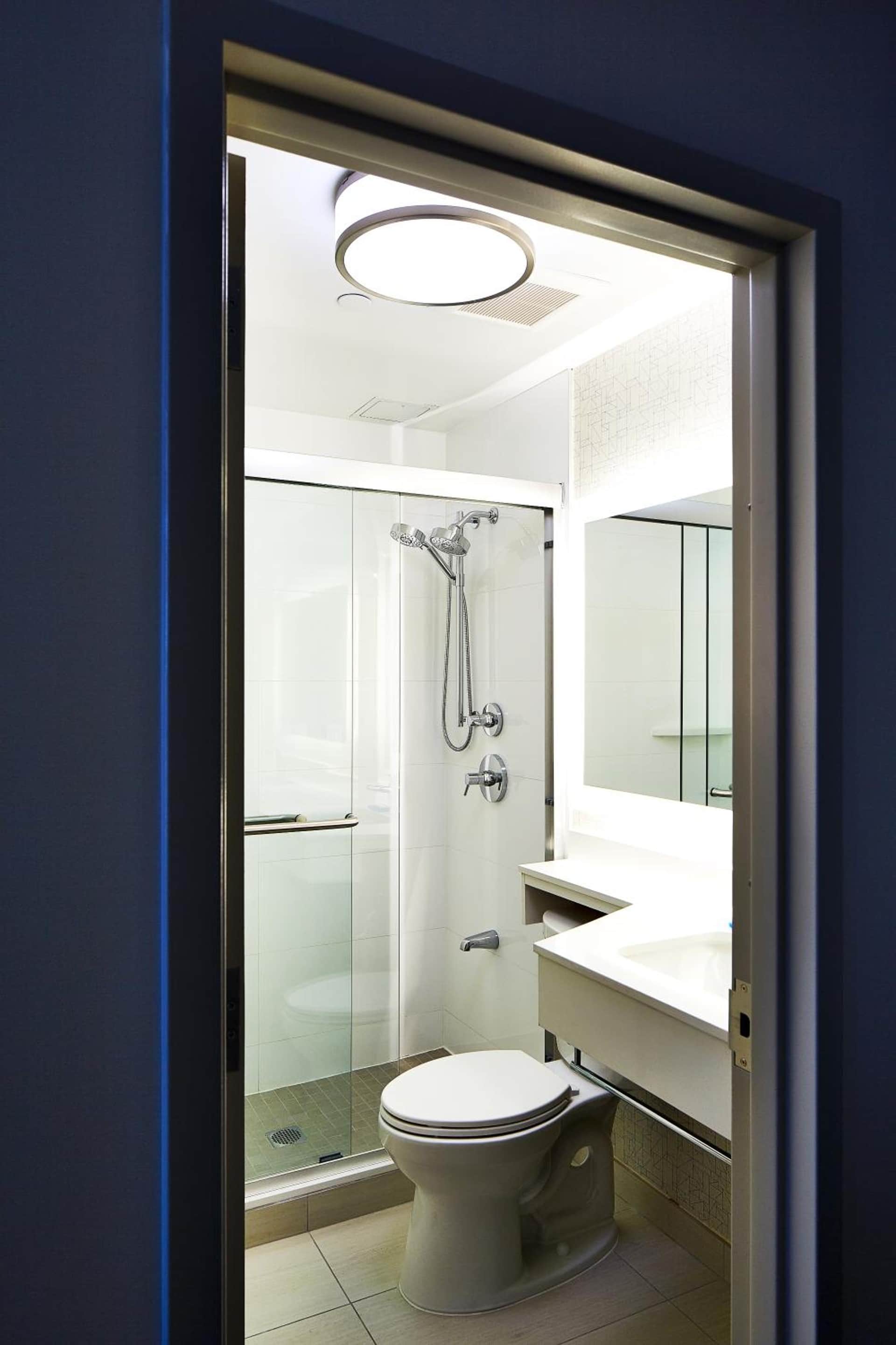 Holiday Inn Express Nyc Brooklyn - Sunset Park