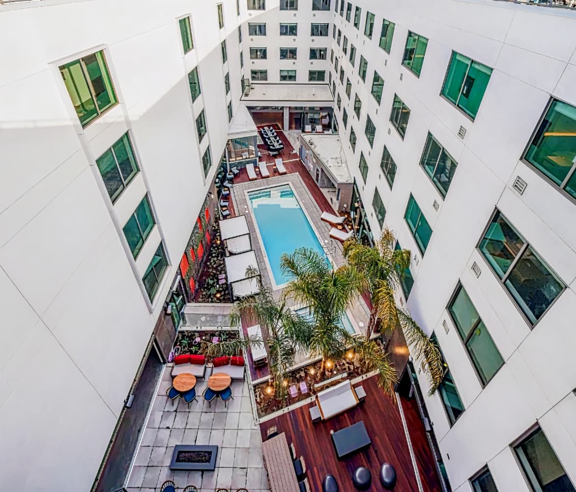 Shashi Hotel Mountain View, an Urban Resort