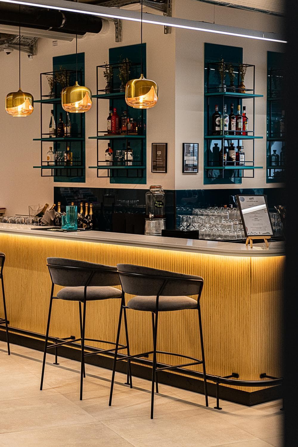 Afterwork Hotel