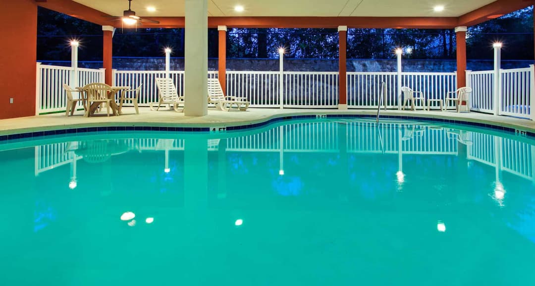 Country Inn & Suites by Radisson, Tallahassee Northwest I-10, FL